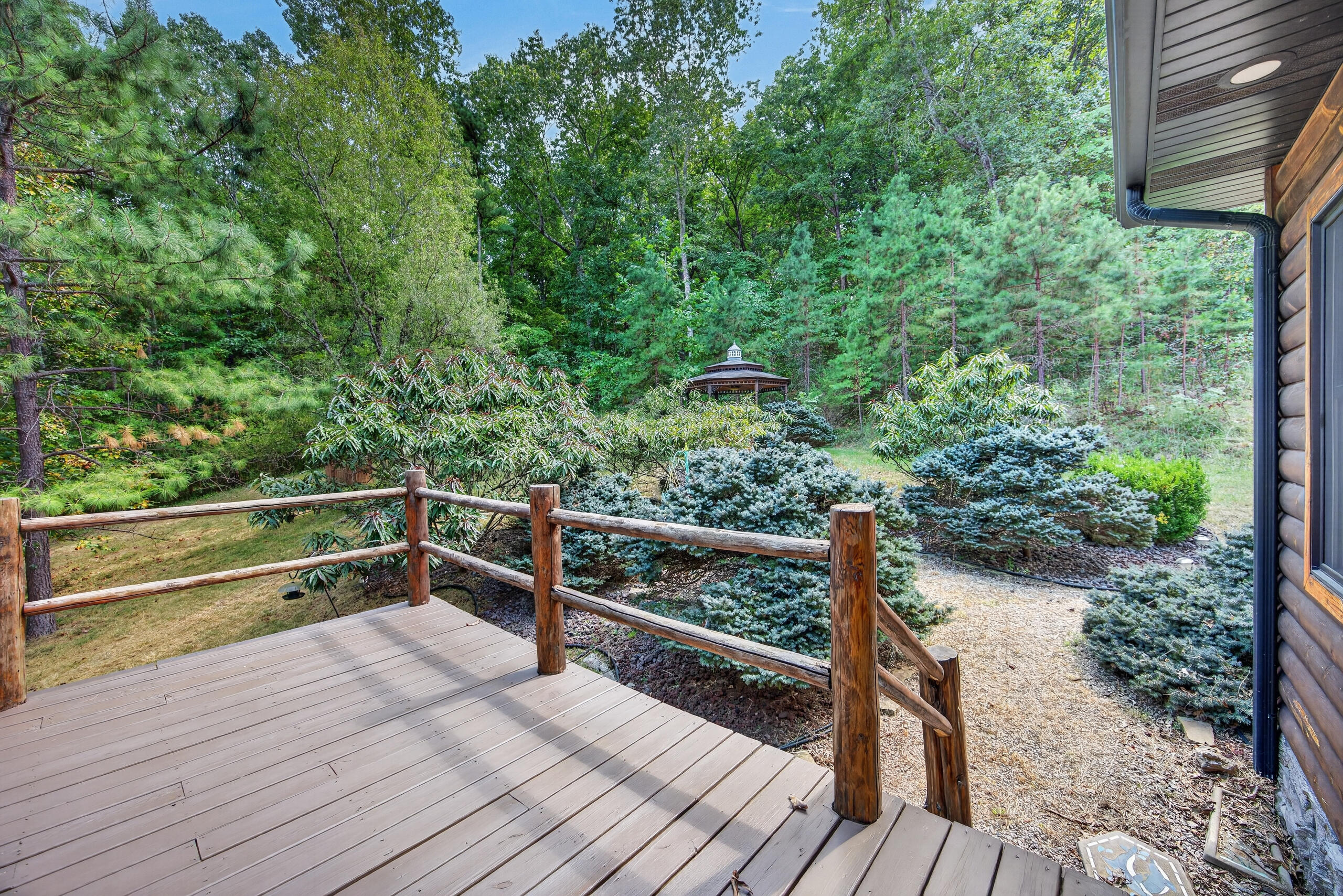 20890 Thomas Lane Property Photo 68
