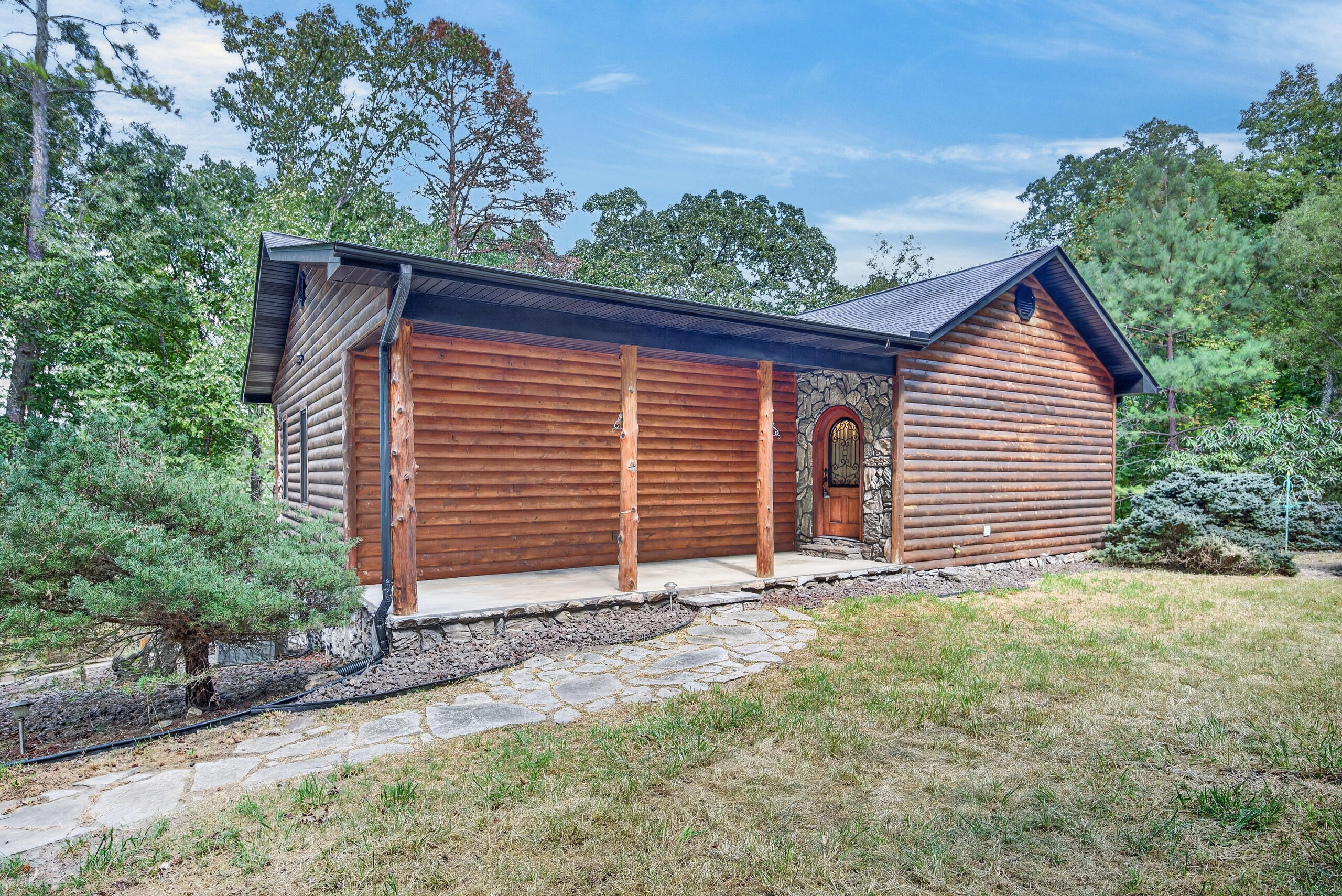 20890 Thomas Lane Property Photo 77
