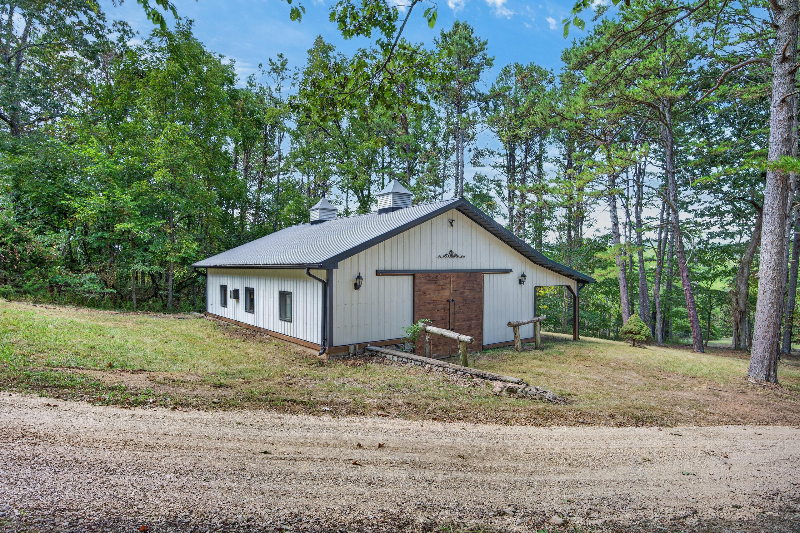 20890 Thomas Lane Property Photo 80