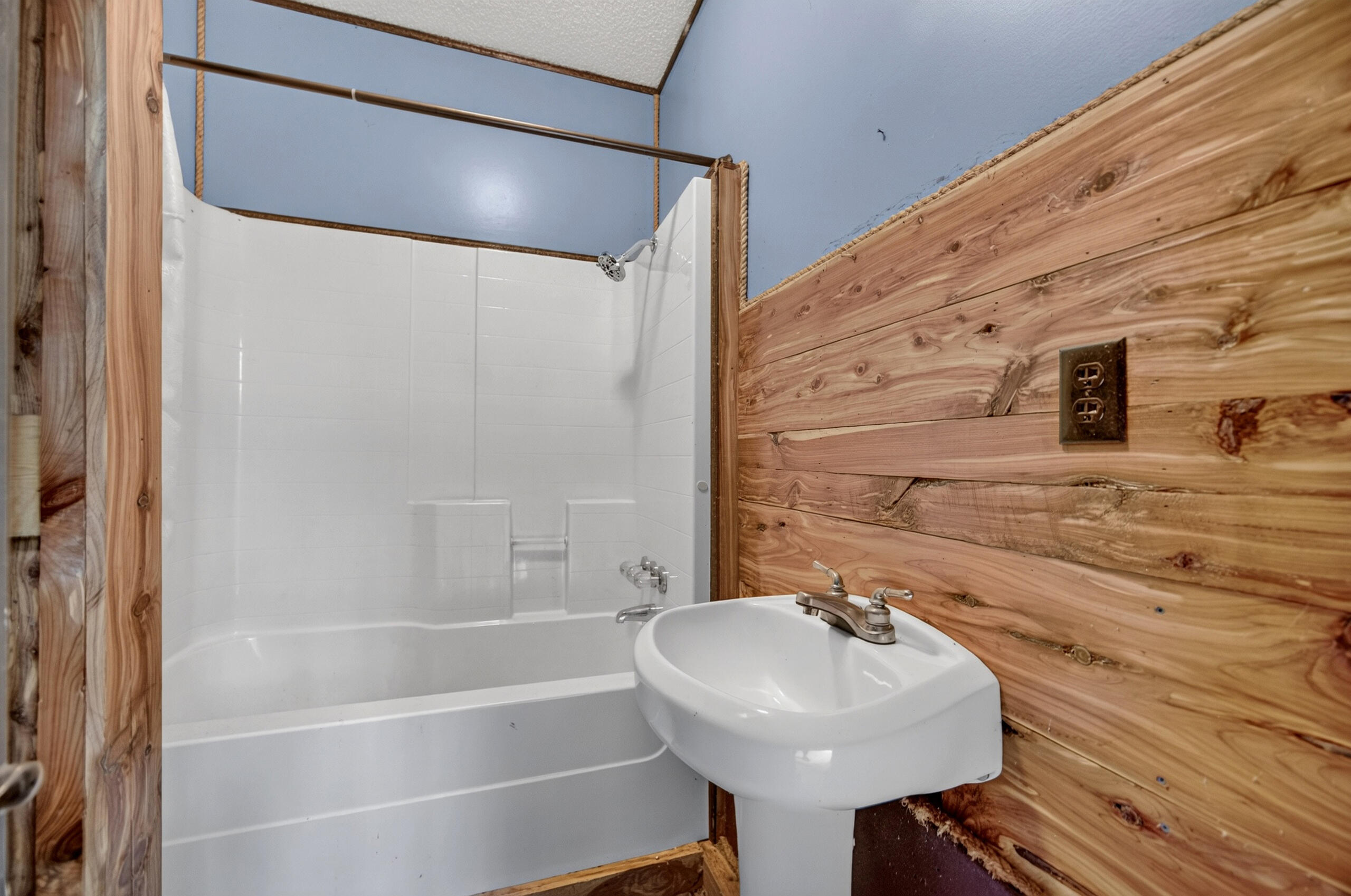 20890 Thomas Lane Property Photo 85