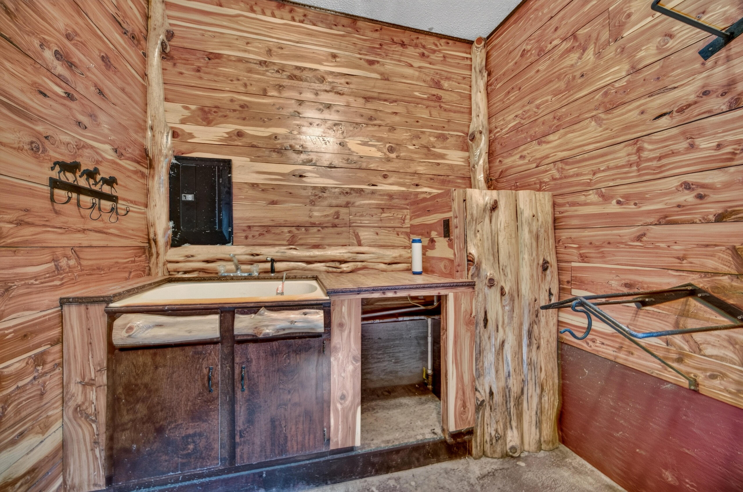 20890 Thomas Lane Property Photo 89