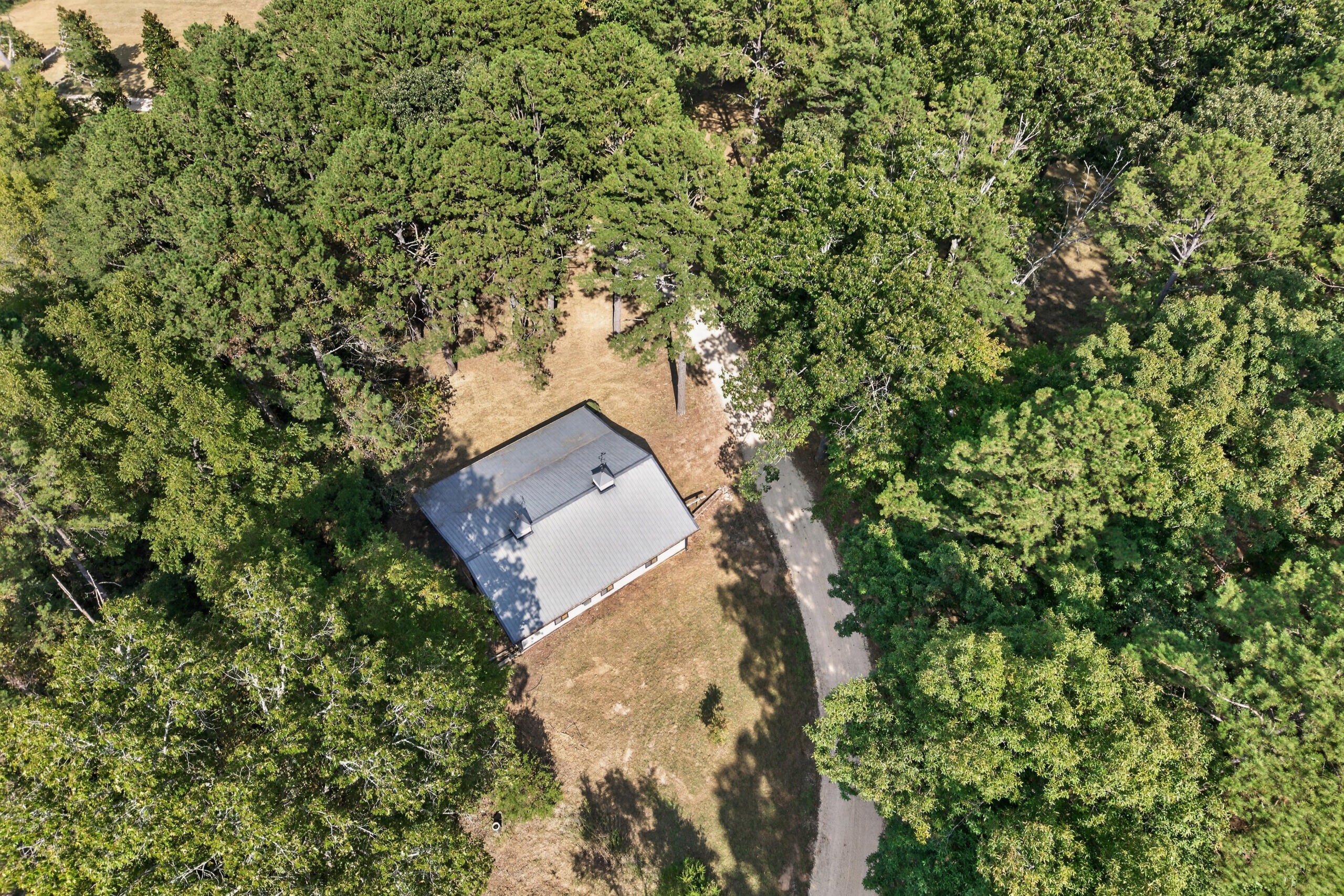 20890 Thomas Lane Property Photo 96