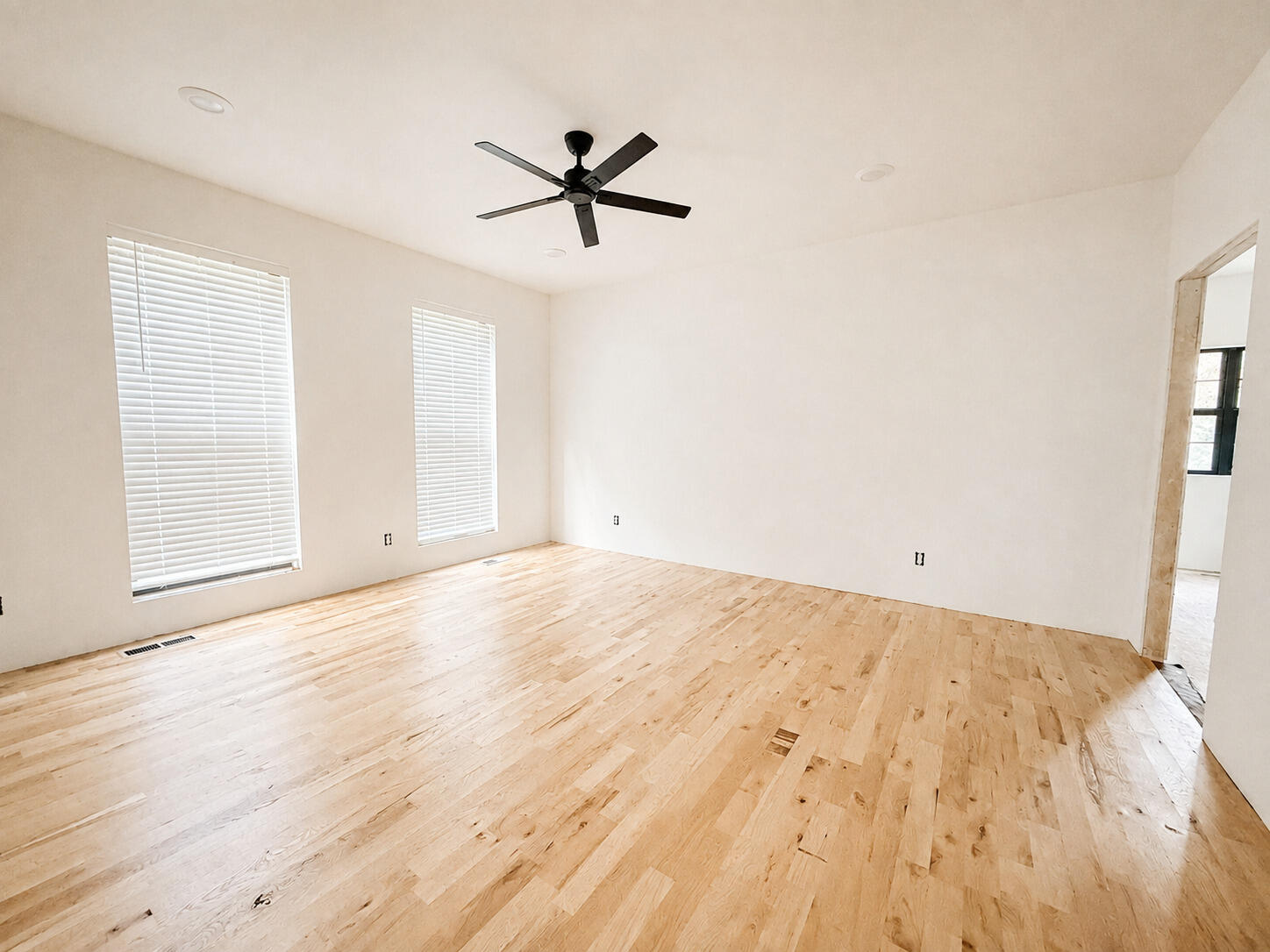 100 Builders Lane Property Photo 18