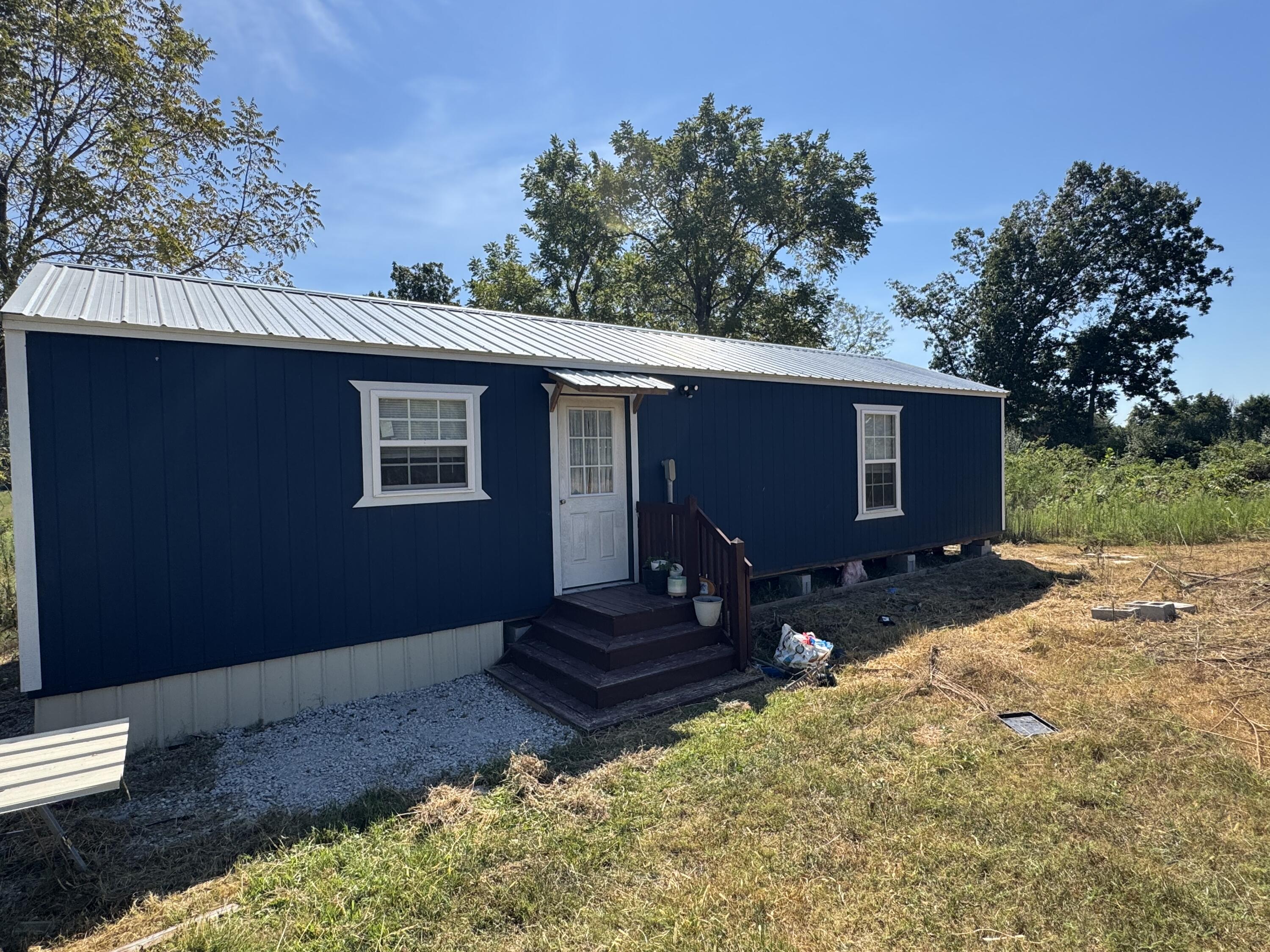 994 County Road A-409 Property Photo 2