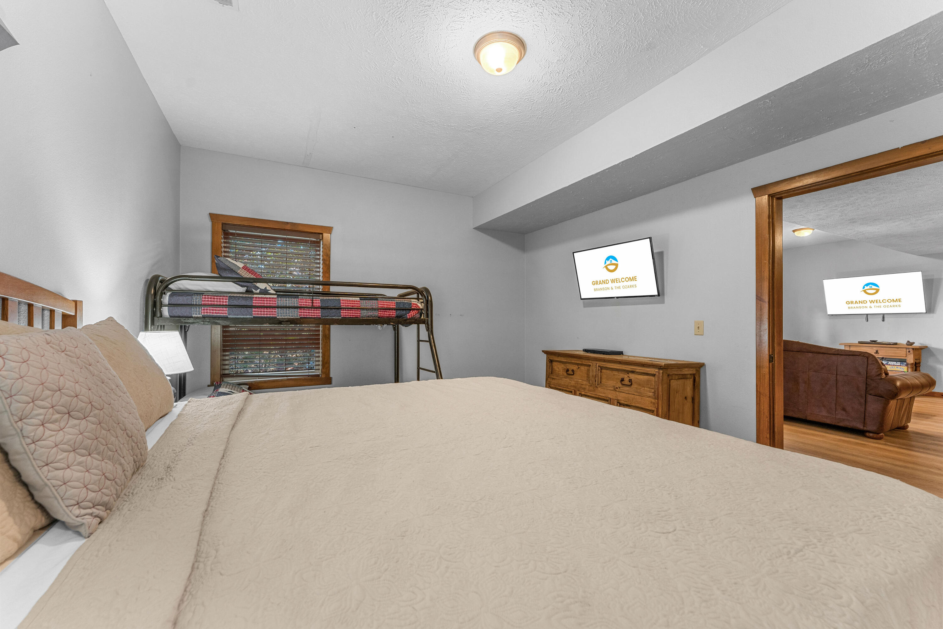 376 Willow Oak Lane Property Photo 34