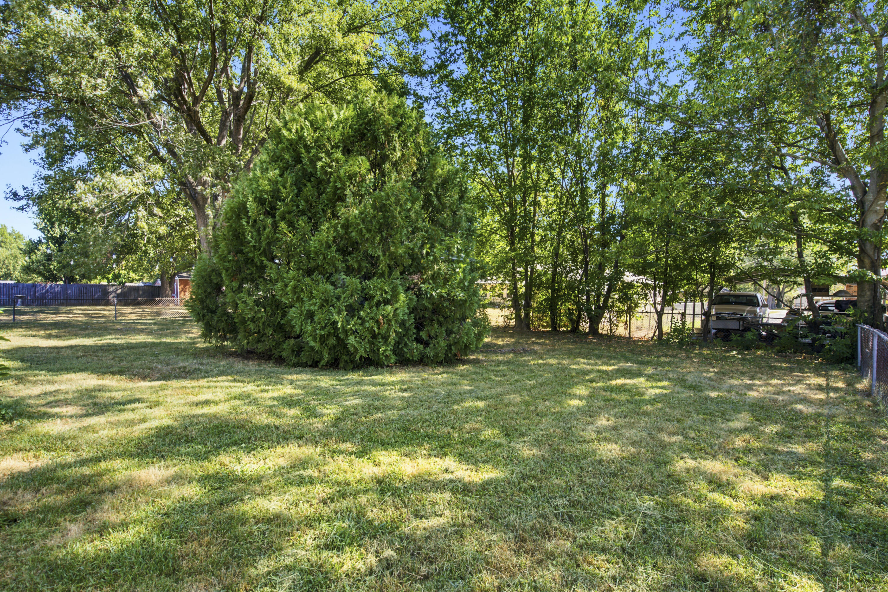 316 South Duke Avenue Property Photo 35