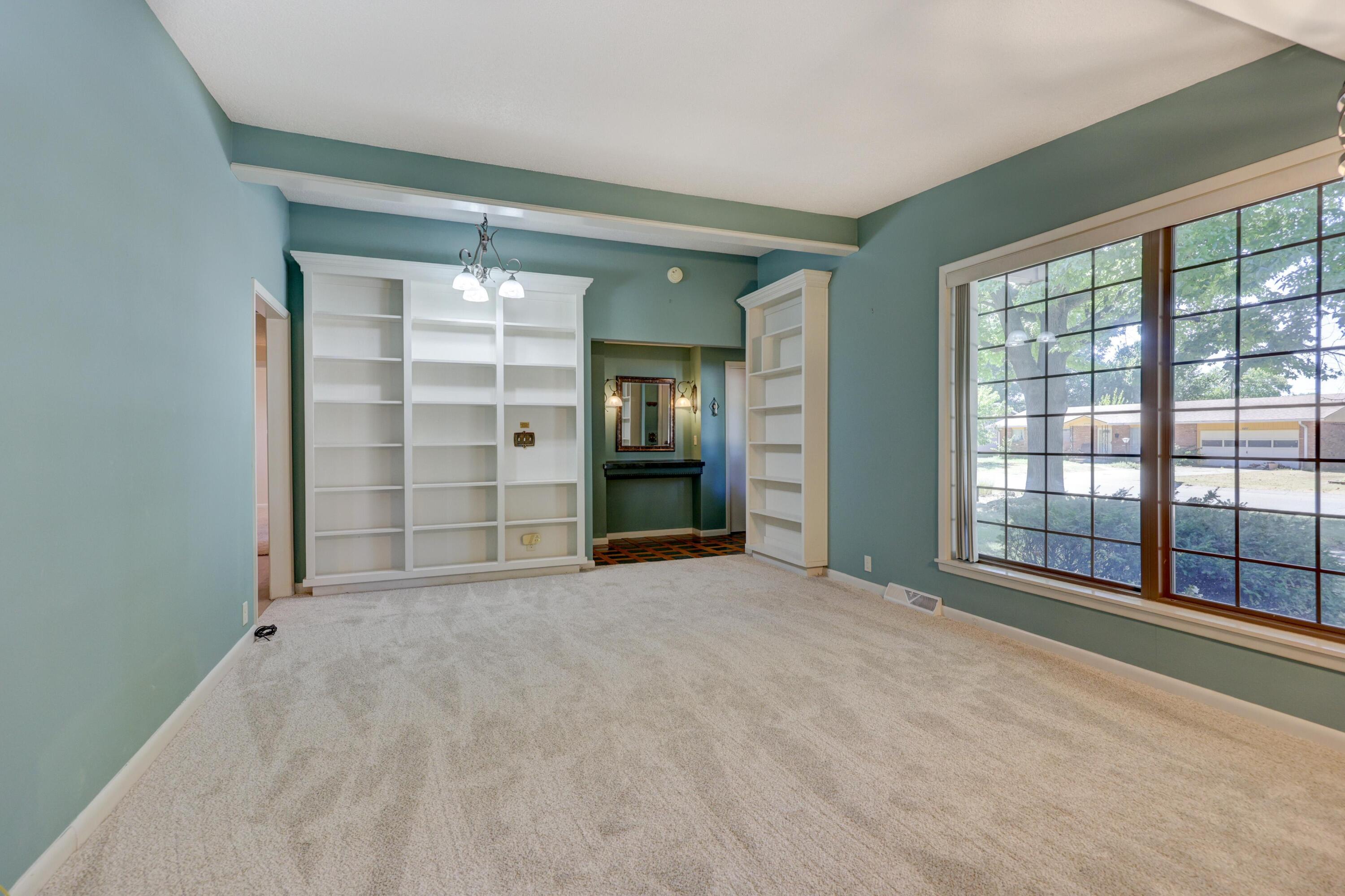 2701 Vermont Avenue Property Photo 16