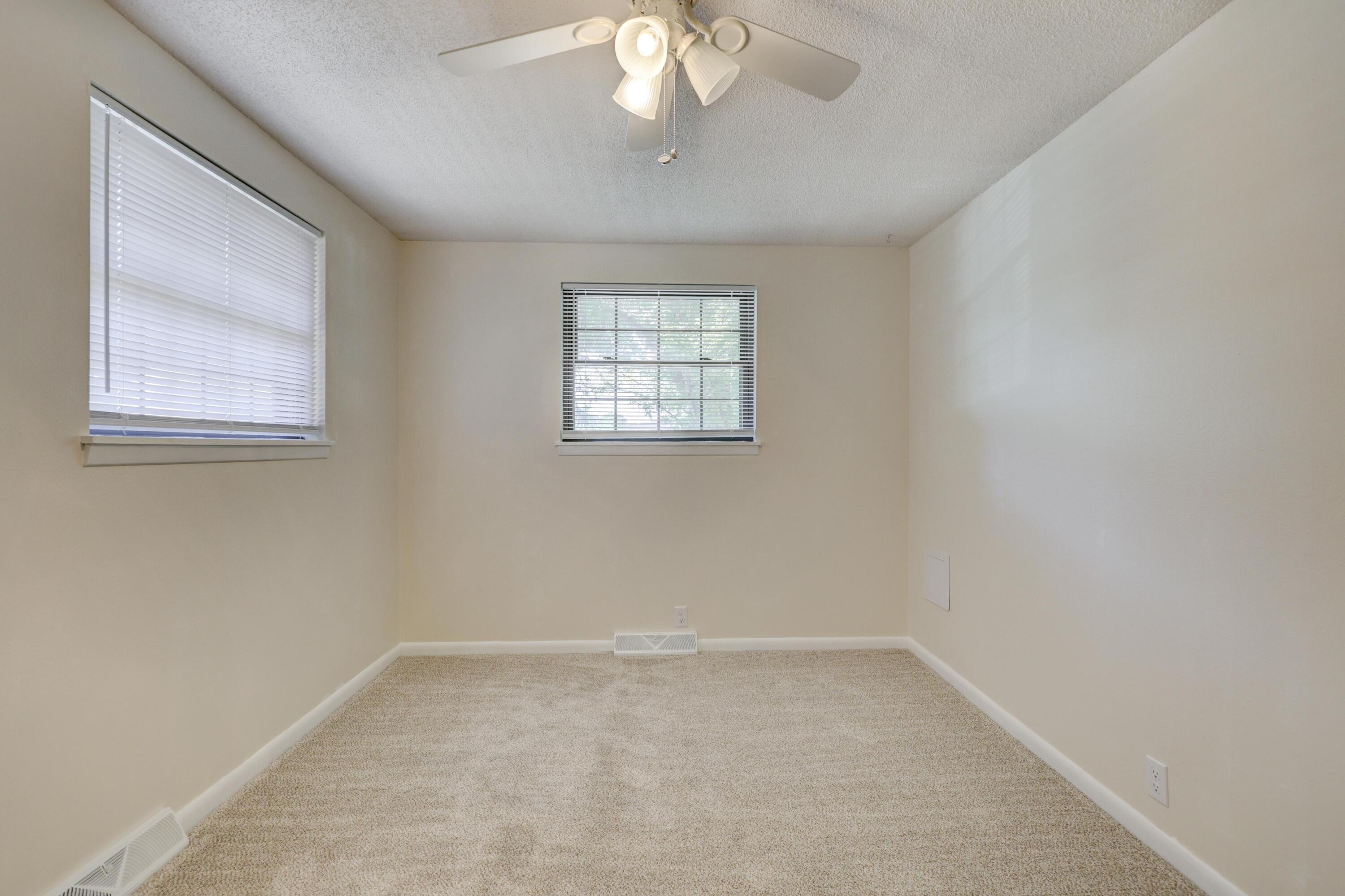 2701 Vermont Avenue Property Photo 31