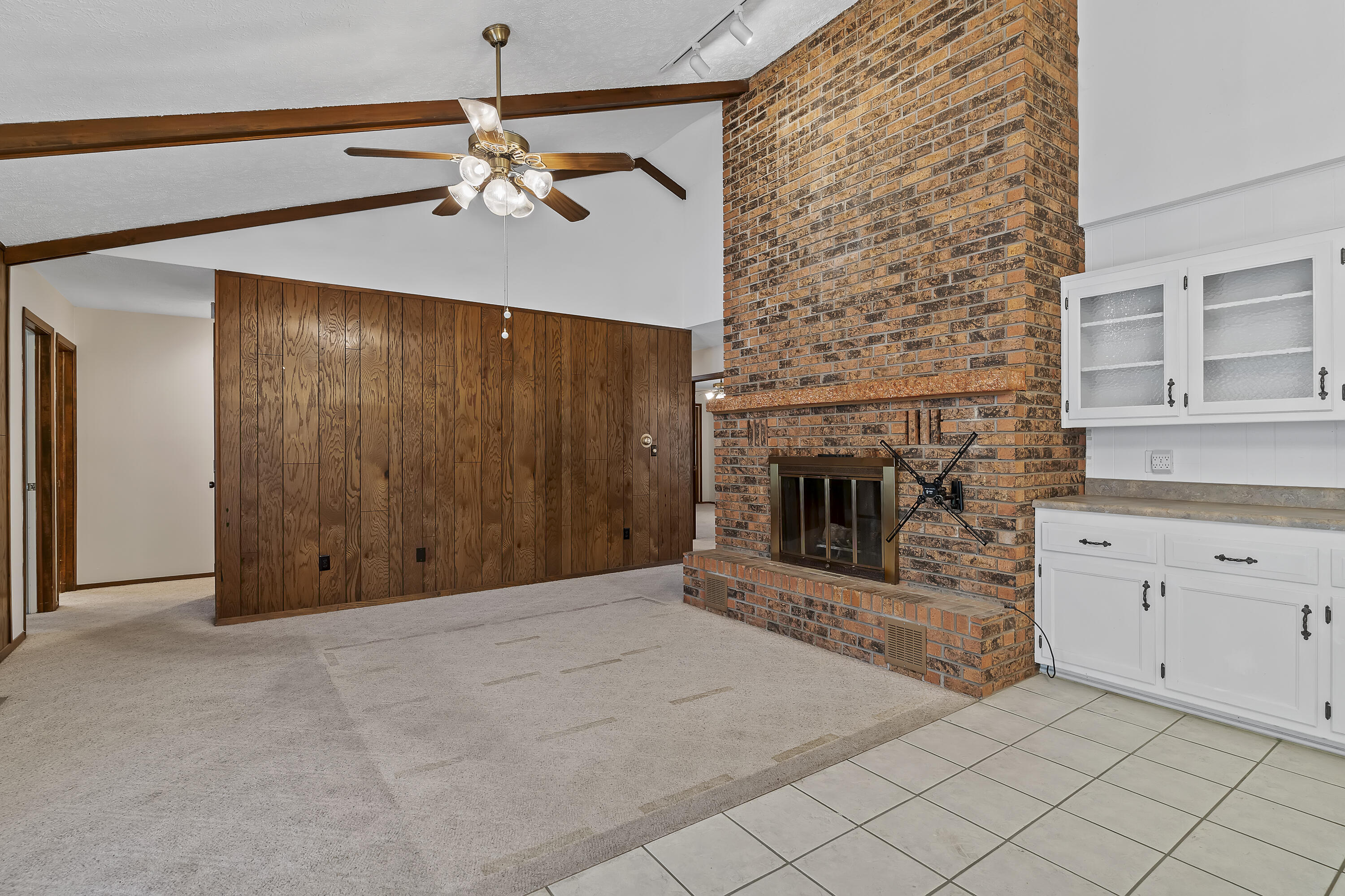 721 South Pine Avenue Property Photo 15