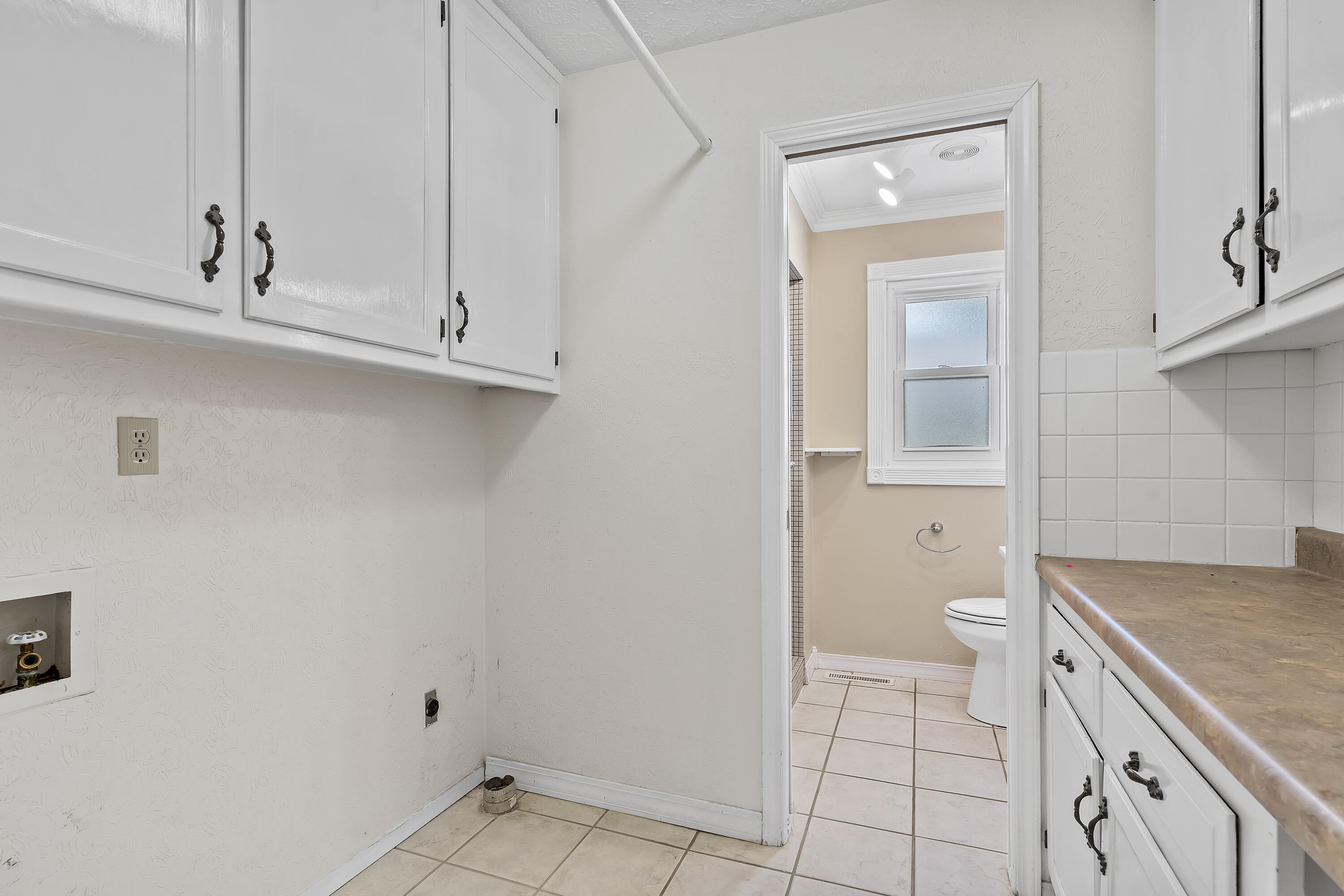 721 South Pine Avenue Property Photo 35