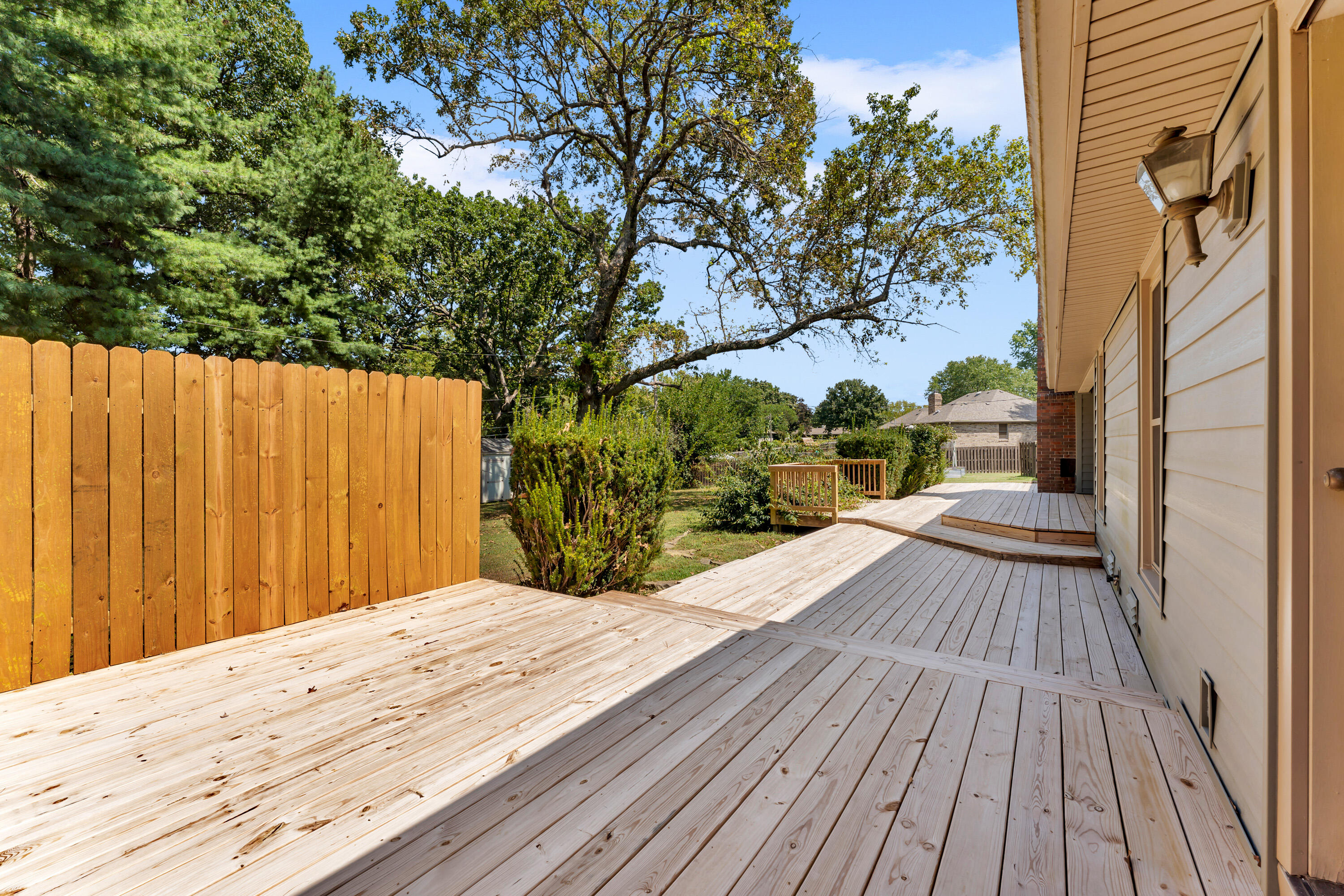 6317 South Glenridge Drive Property Photo 27