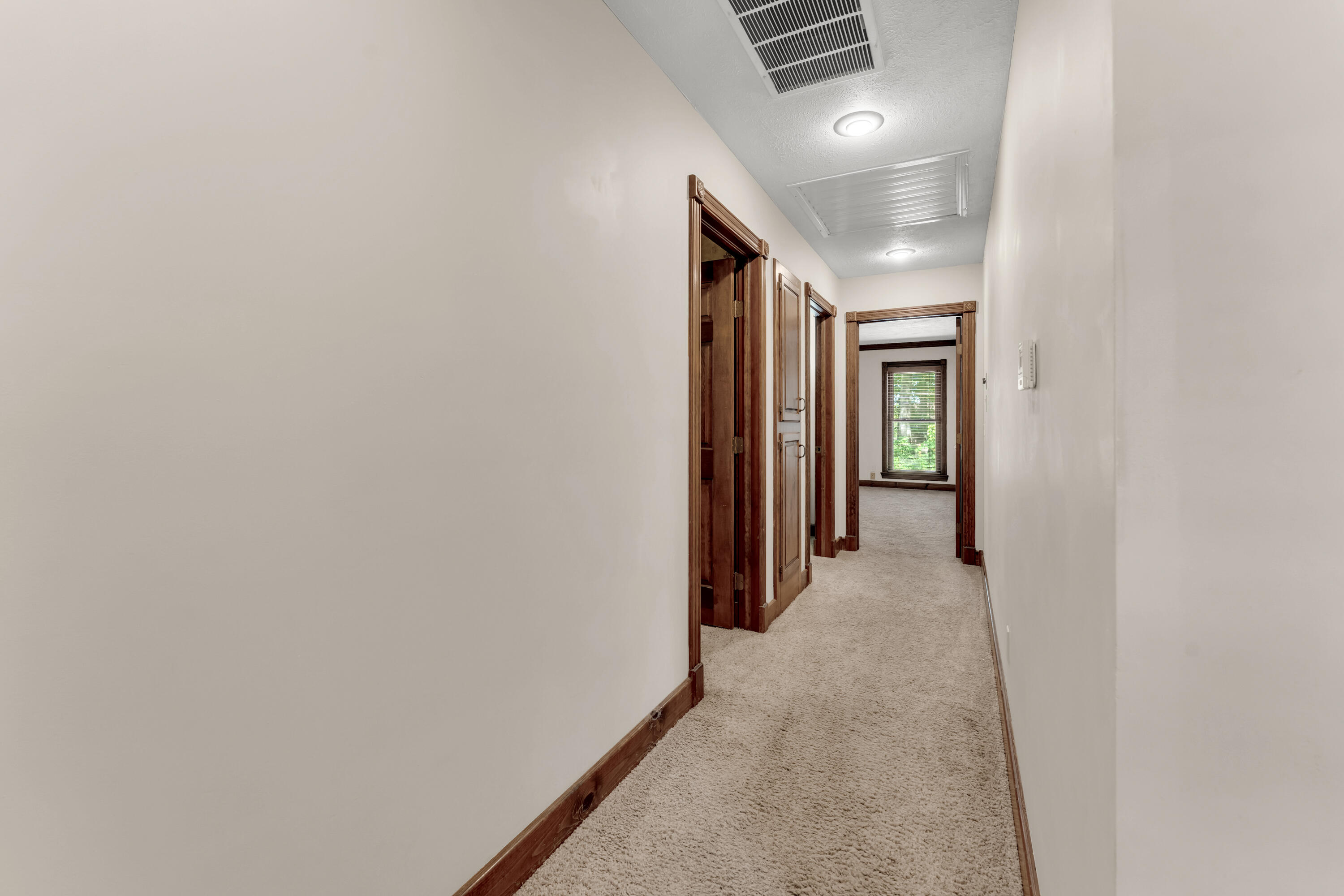 6317 South Glenridge Drive Property Photo 33