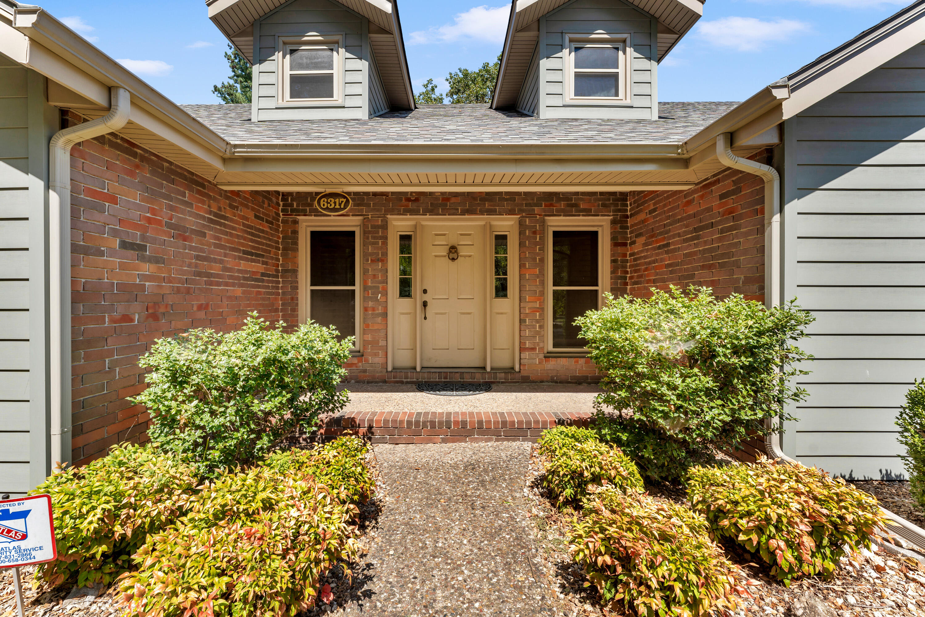 6317 South Glenridge Drive Property Photo 42