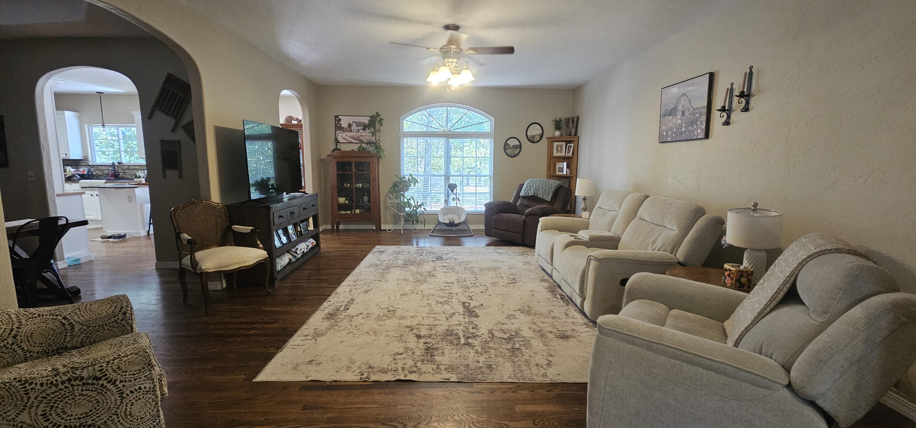 408 Remington Drive Property Photo 6