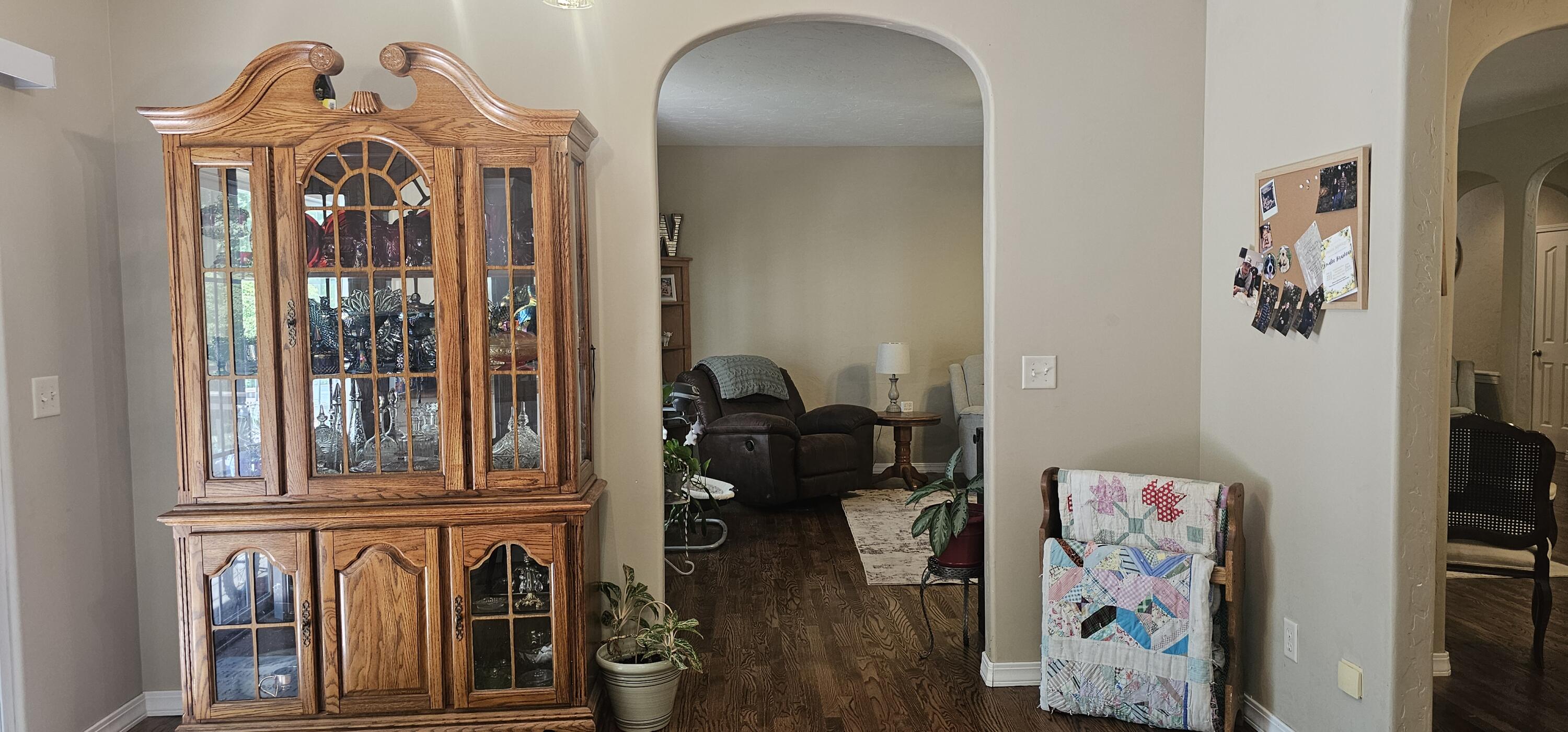 408 Remington Drive Property Photo 9