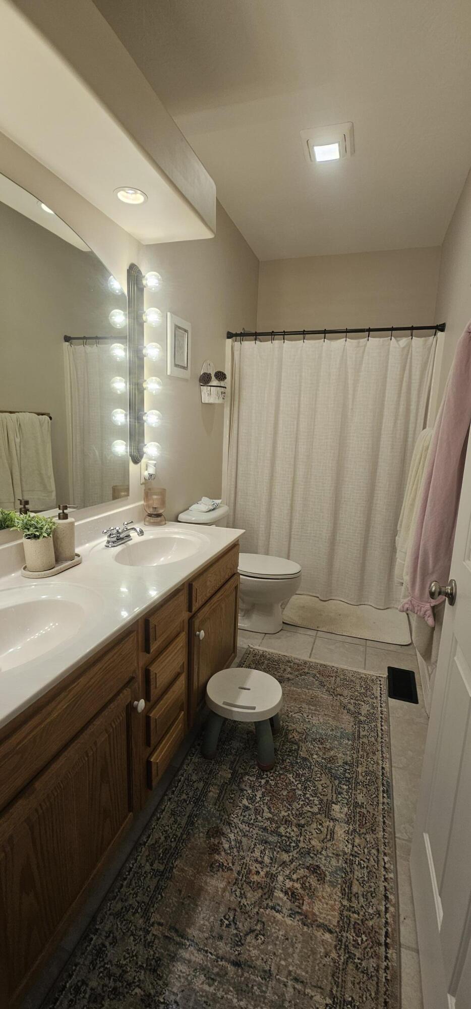 408 Remington Drive Property Photo 18