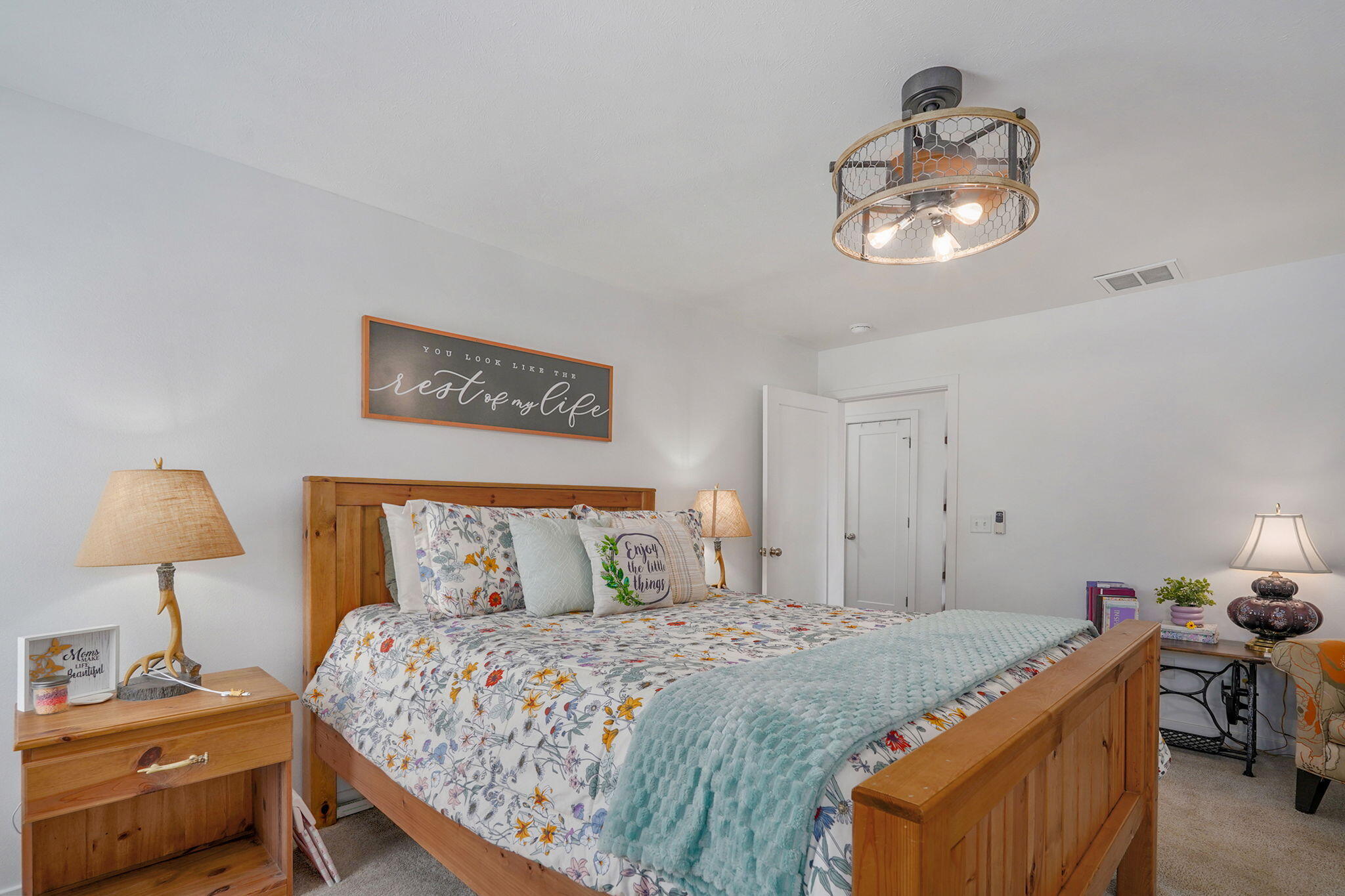 1230 West Lois Lane Property Photo 19