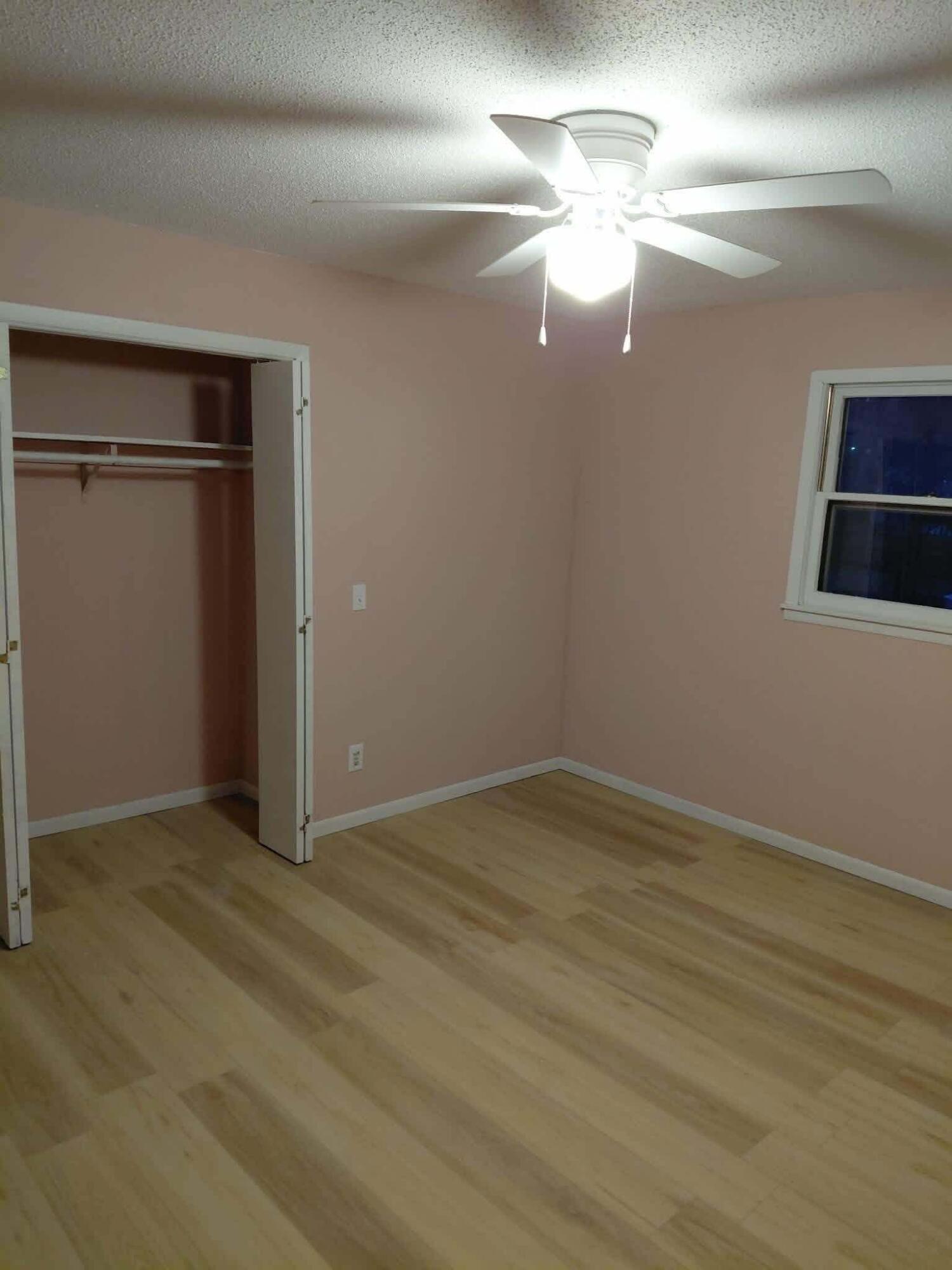 308 North Albany Avenue Property Photo 6