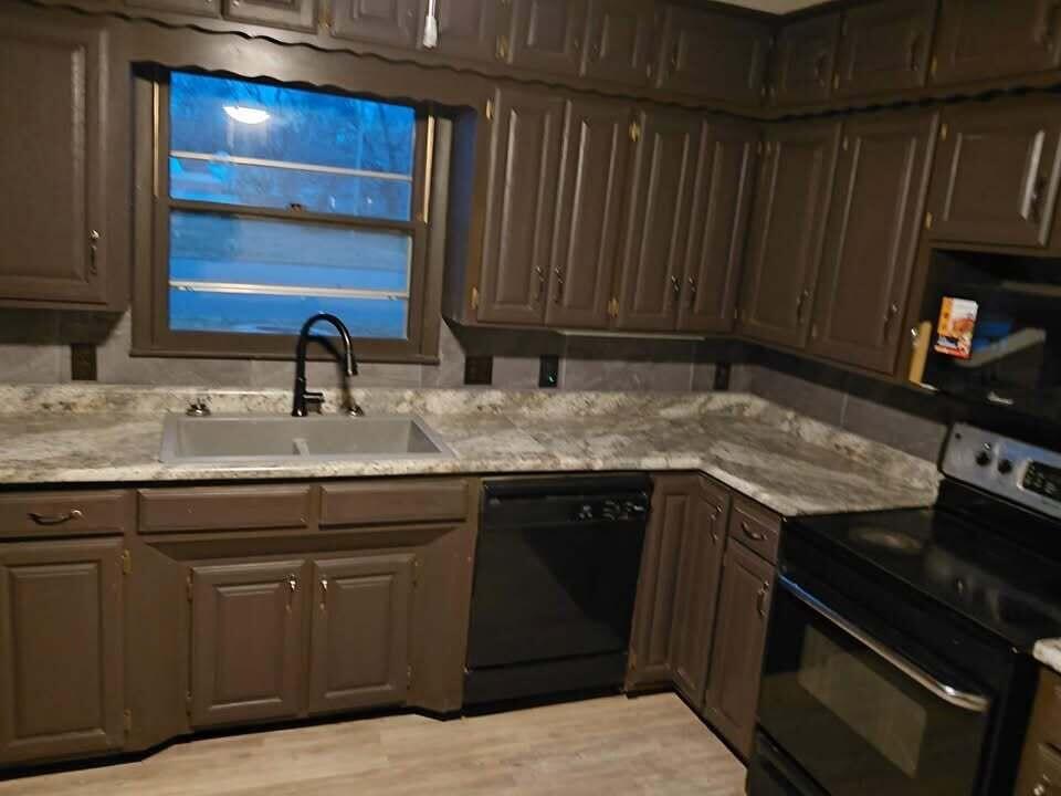 308 North Albany Avenue Property Photo 9