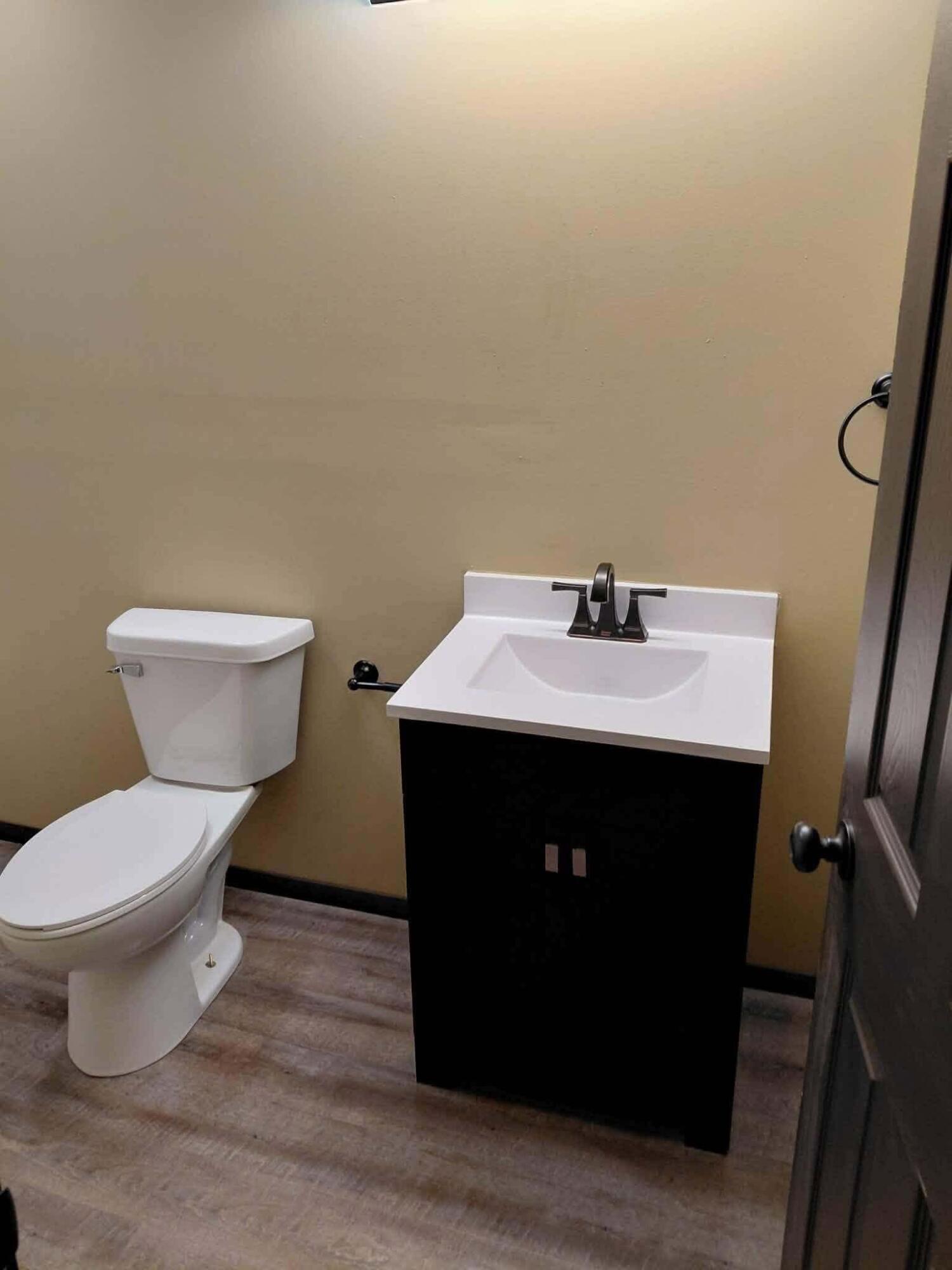 308 North Albany Avenue Property Photo 10