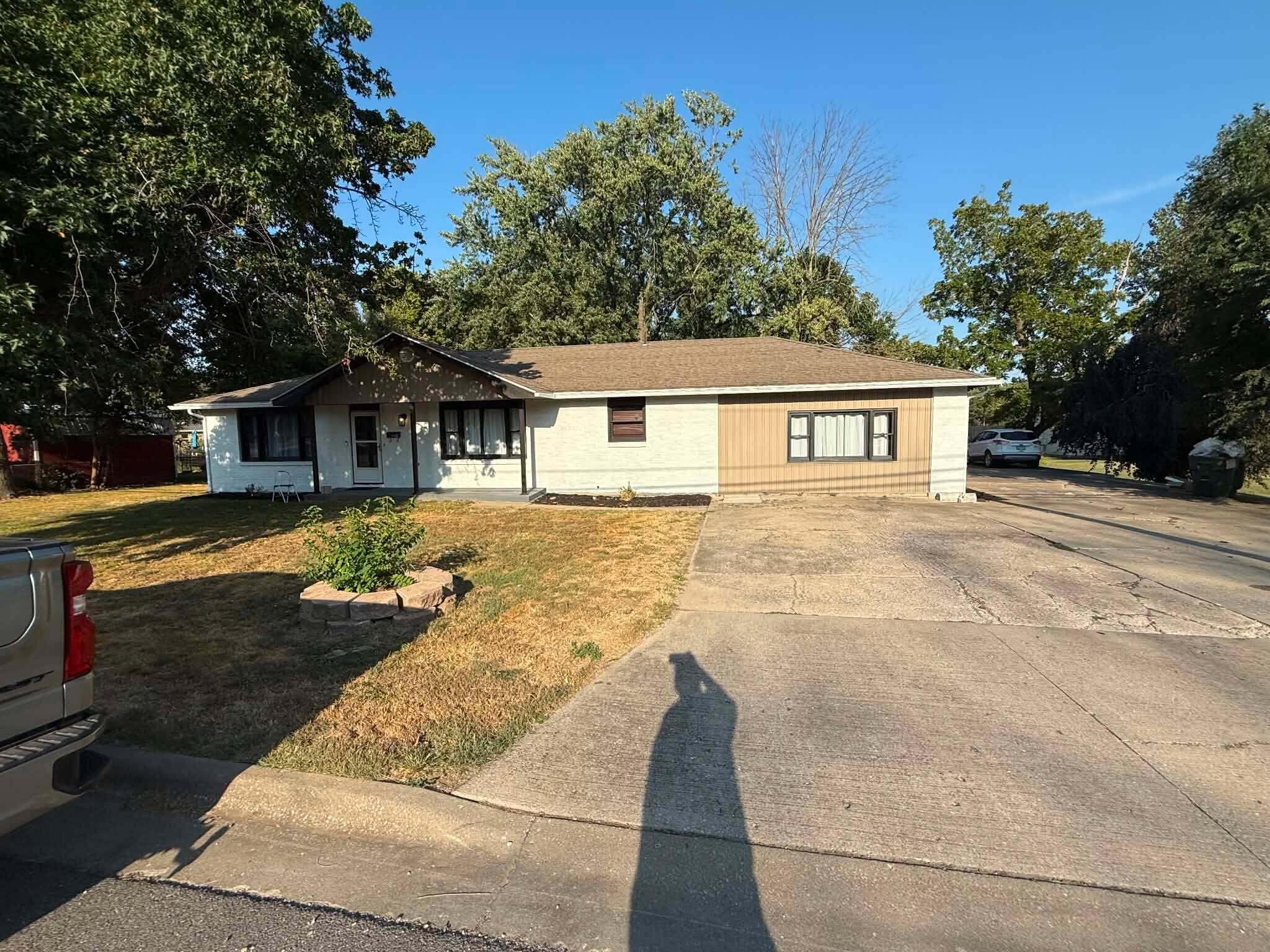 308 North Albany Avenue Property Photo 26