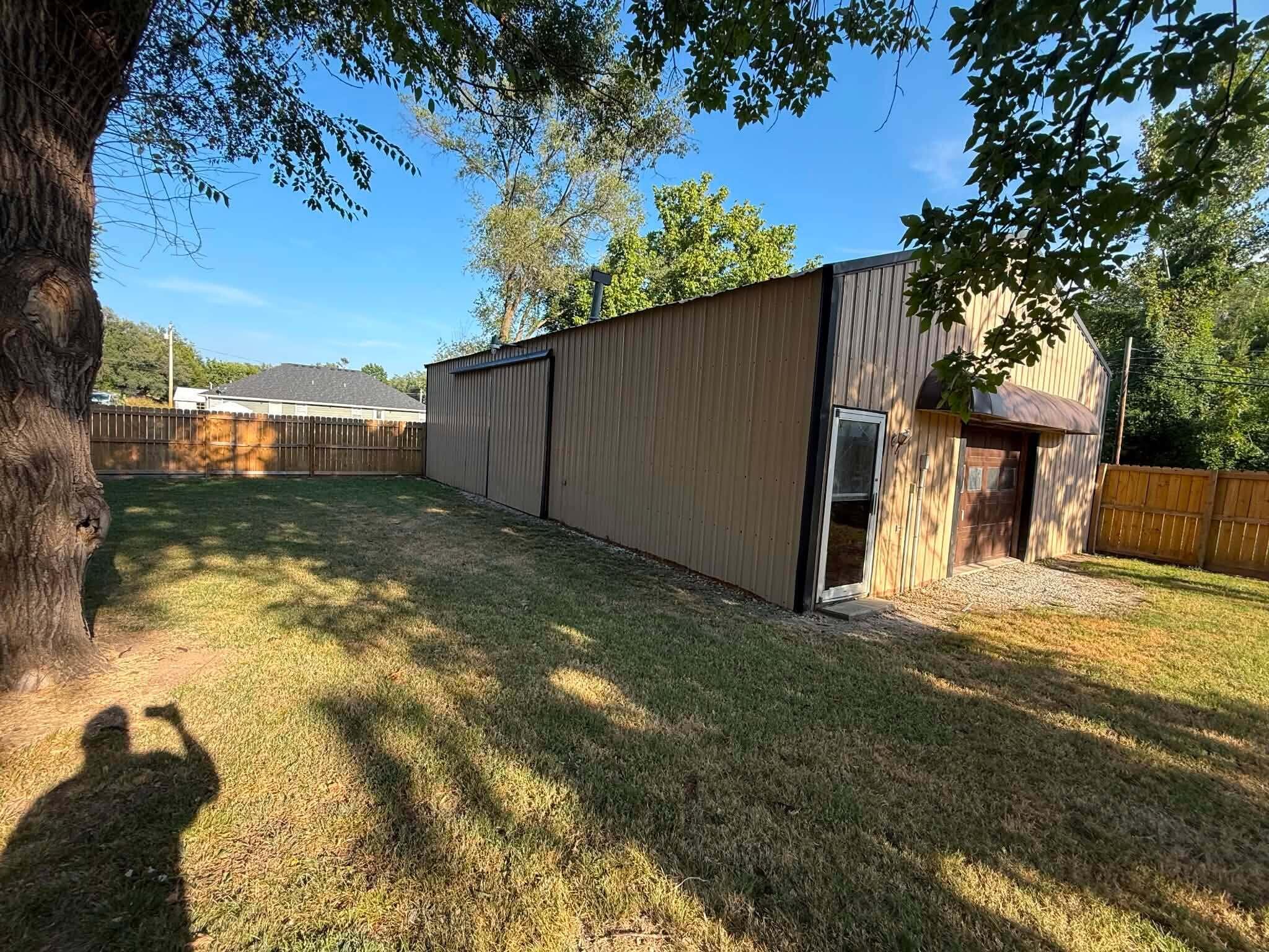 308 North Albany Avenue Property Photo 32