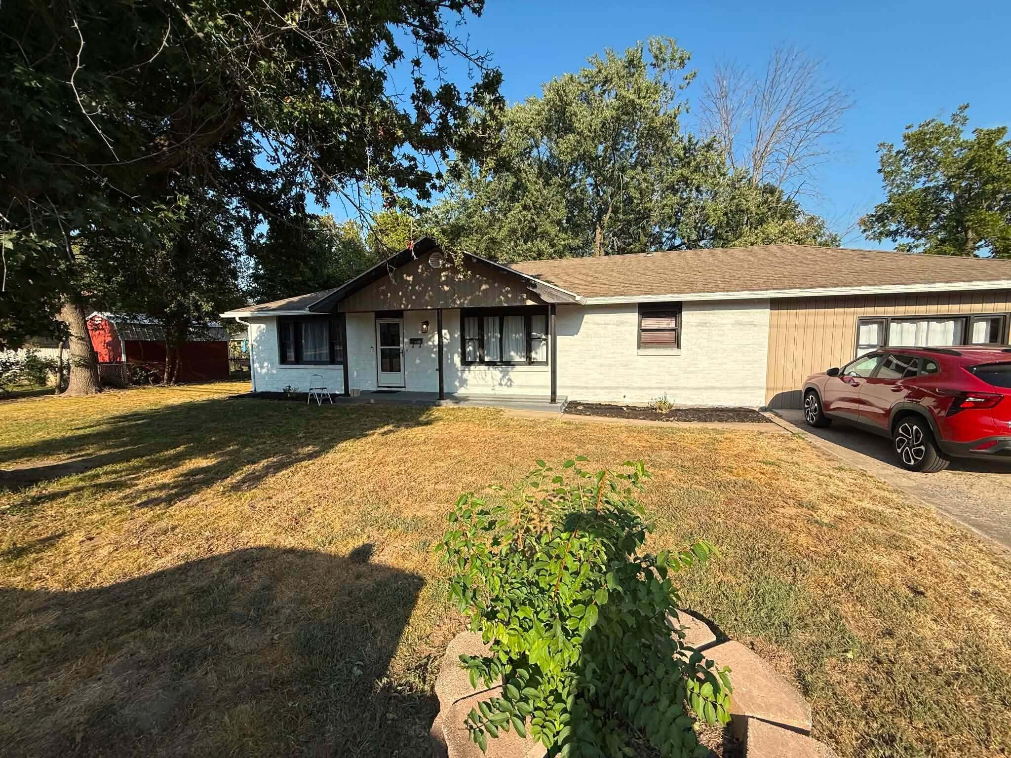 308 North Albany Avenue Property Photo 40
