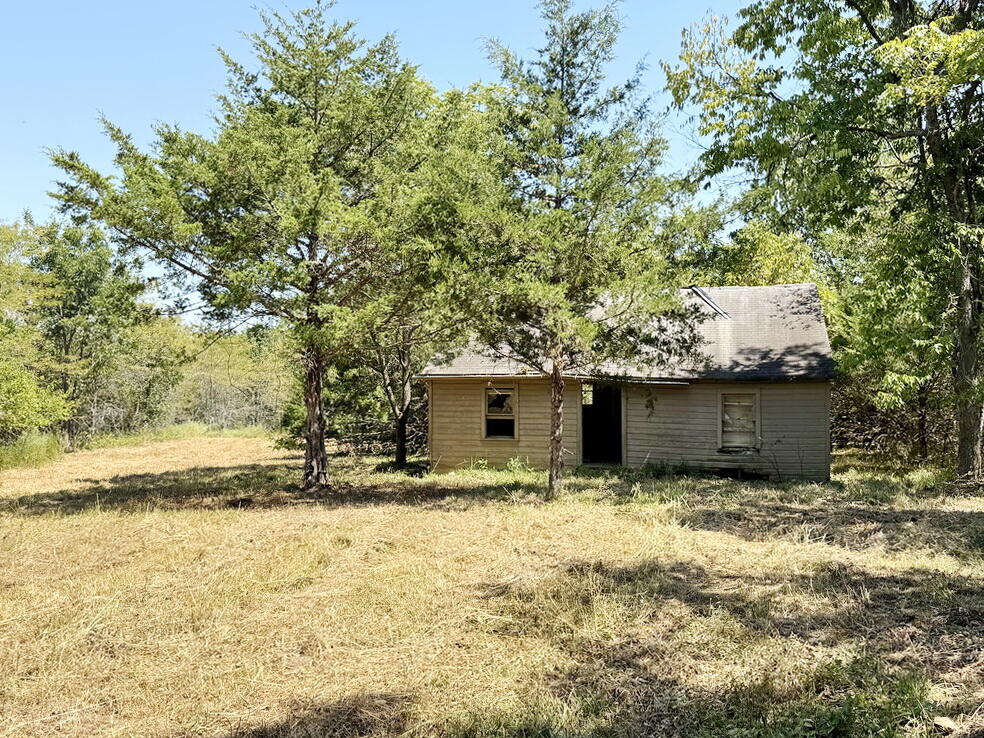 000 Southeast 500 Road Property Photo 23