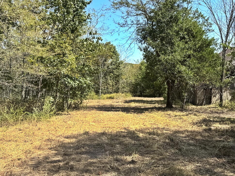 000 Southeast 500 Road Property Photo 27