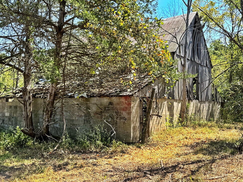 000 Southeast 500 Road Property Photo 28