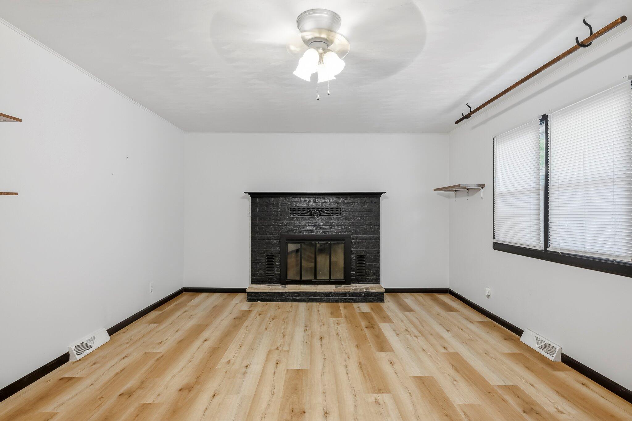 1201 West Edgewood Street Property Photo 13
