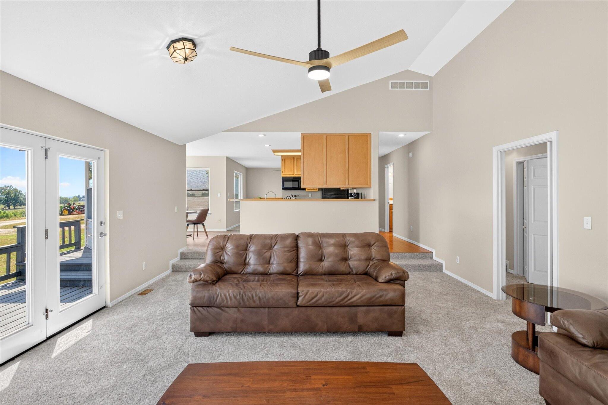 16073 Equestrian Way Property Photo 48