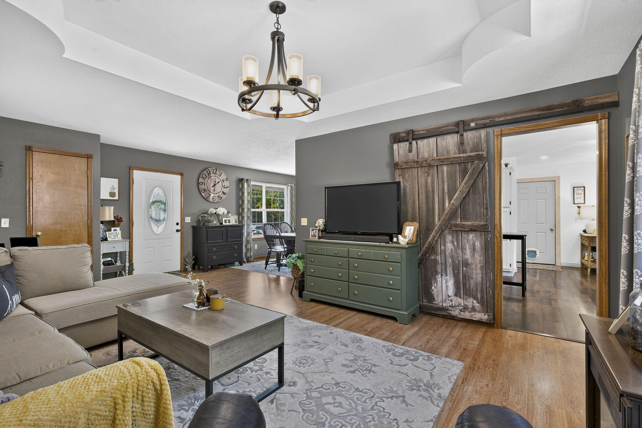 17 Saddleback Street Property Photo 8