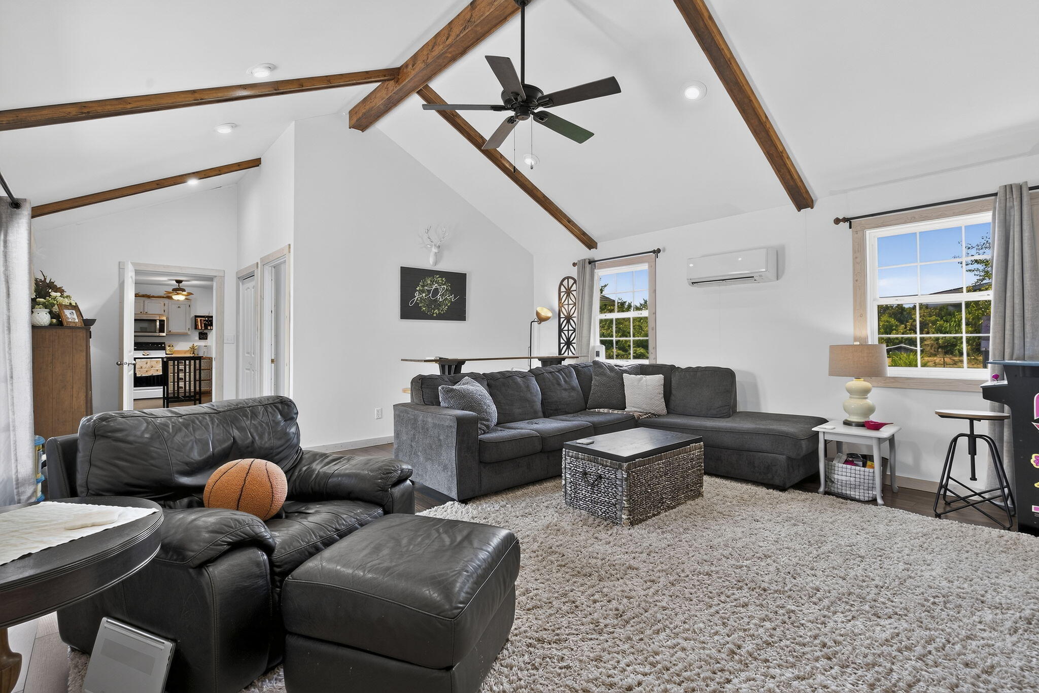 60333345 Property Photo 18
