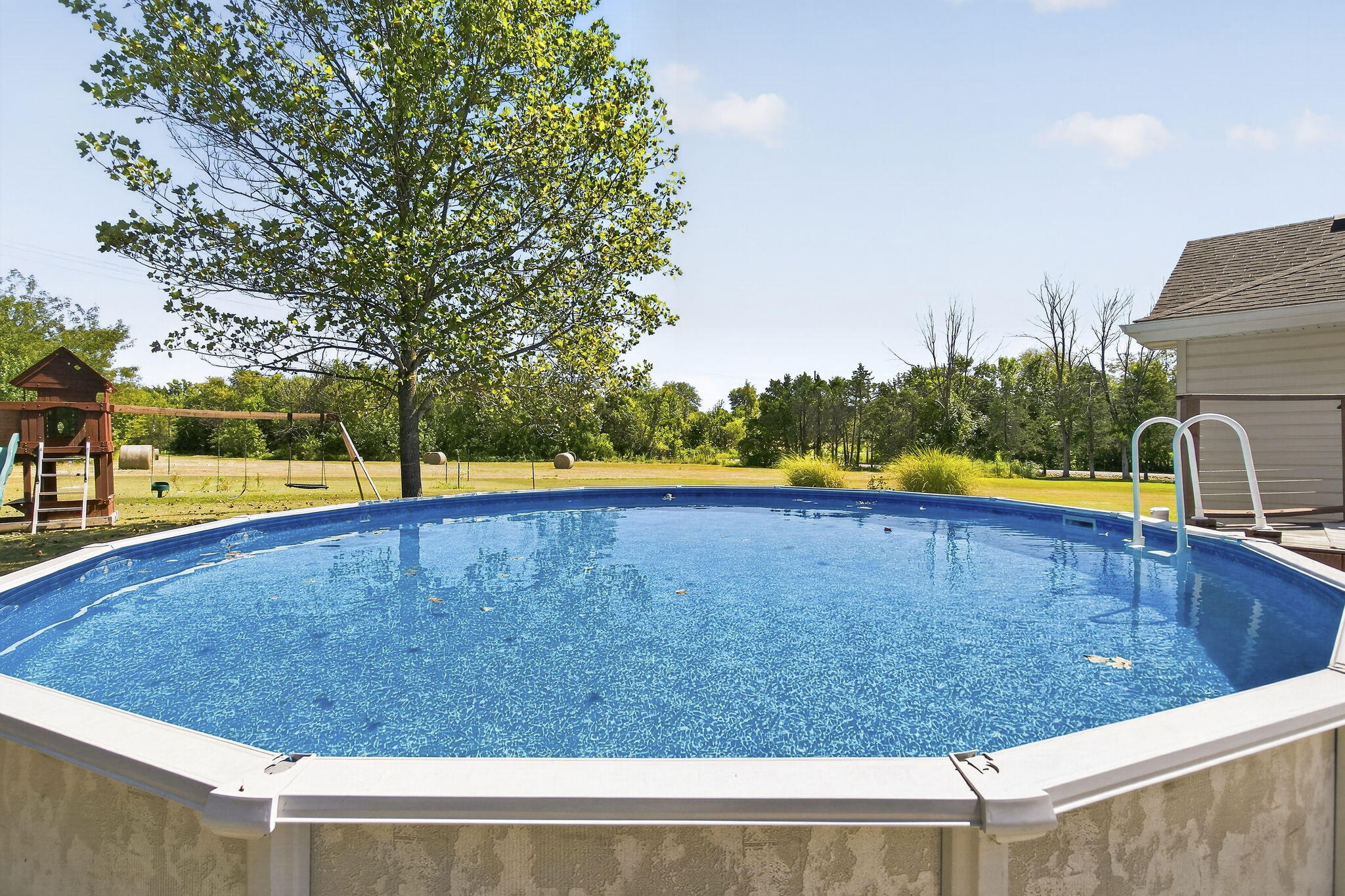 60333345 Property Photo 33