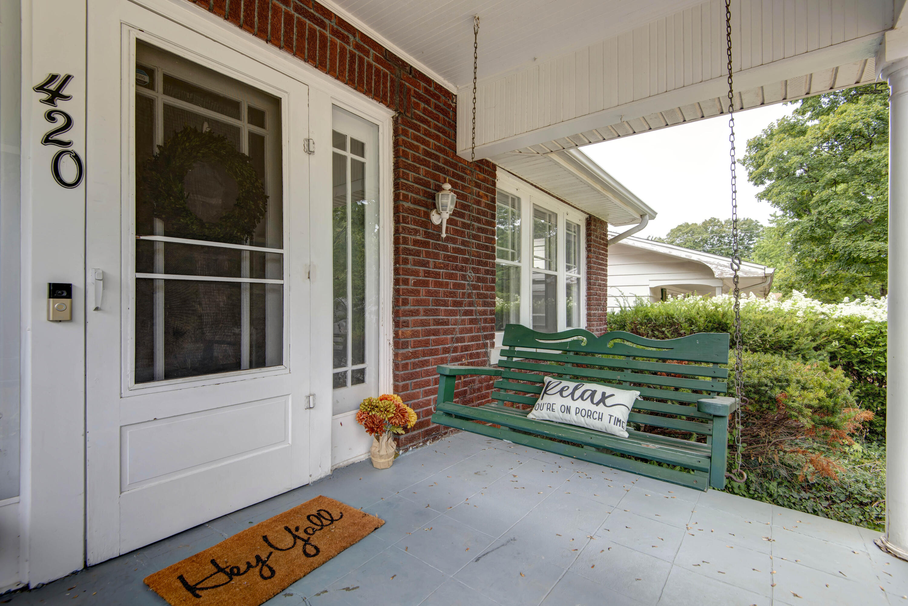 420 East Loren Street Property Photo 3