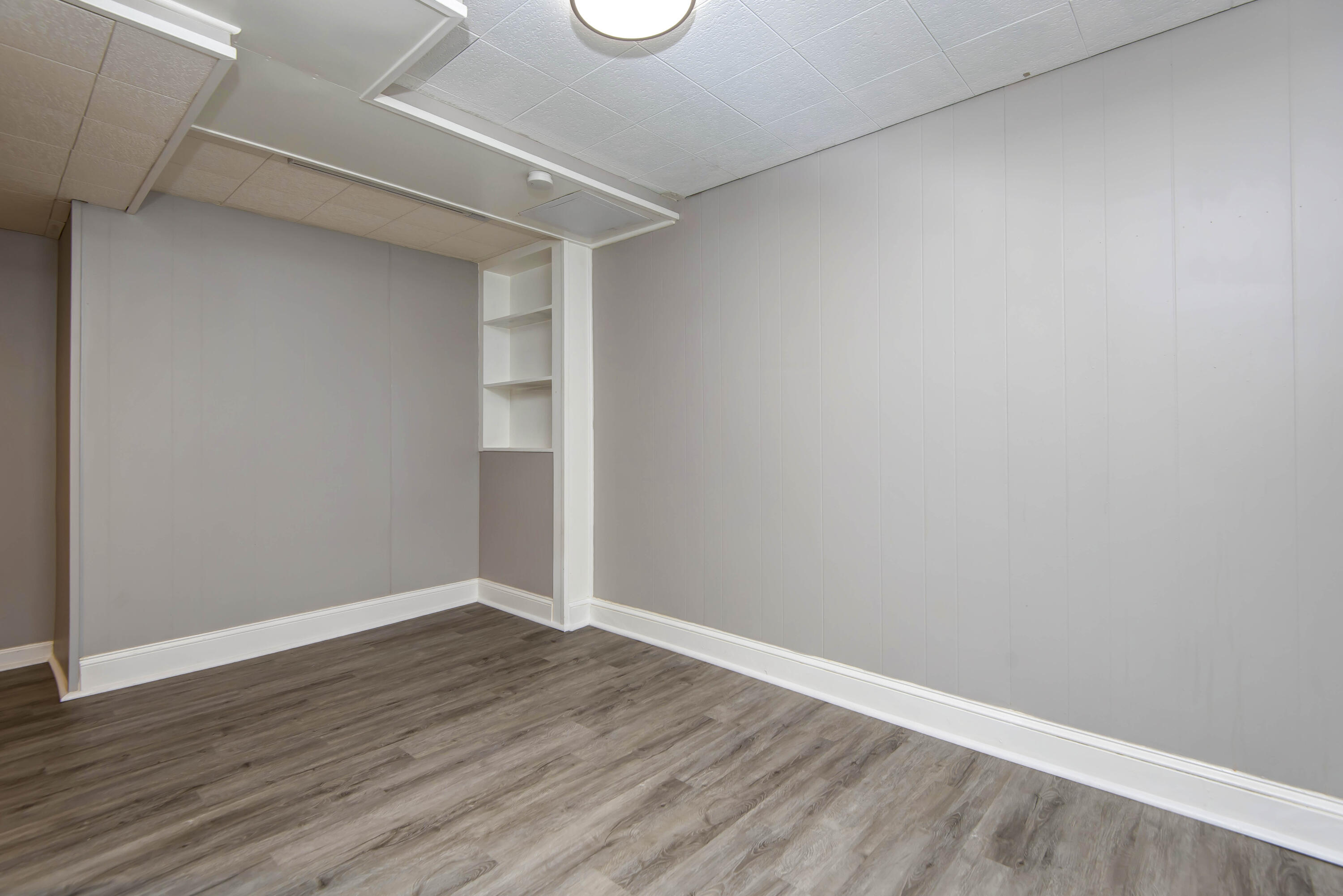420 East Loren Street Property Photo 22