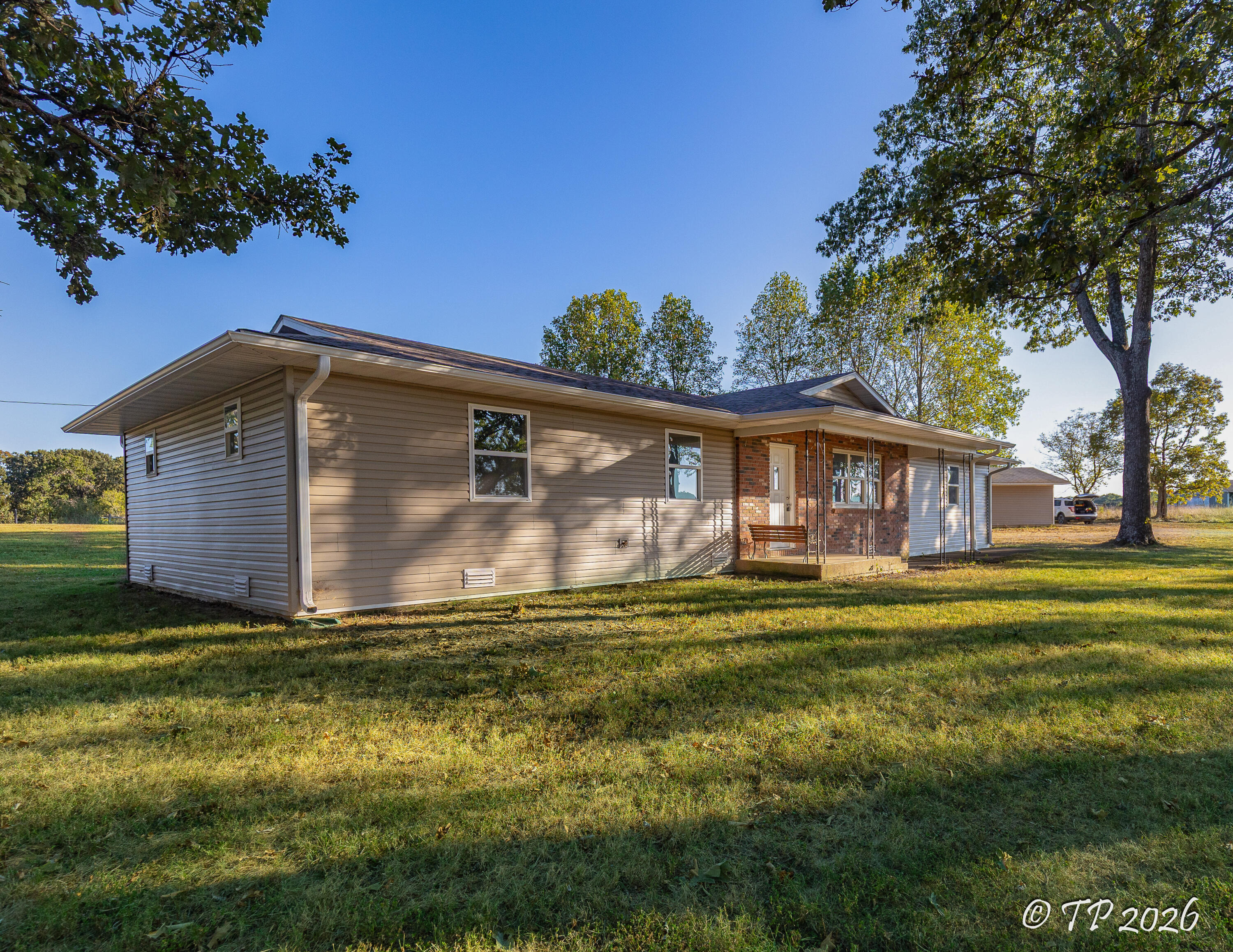 4618 State Rte N Property Photo 2