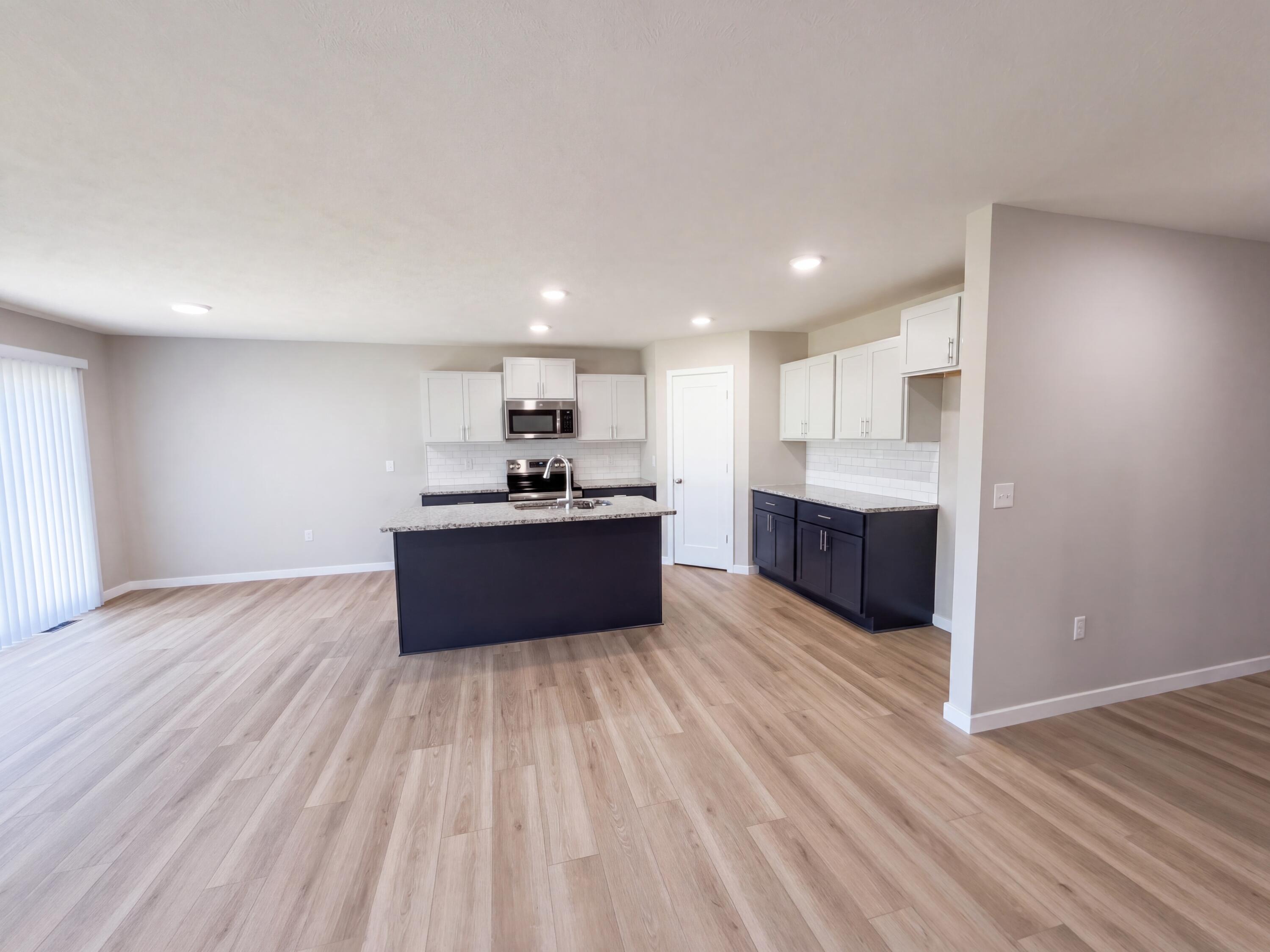 5017 West Cozy Court Property Photo 9