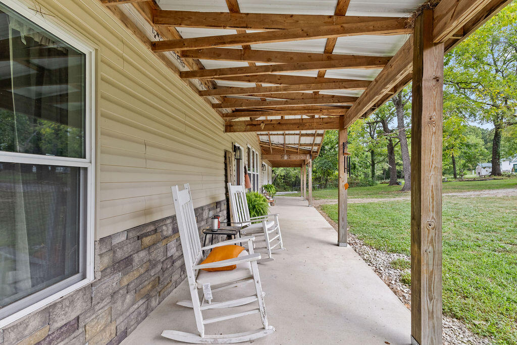 10589 State Highway O Property Photo 27