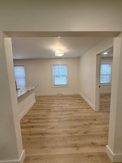 2418 East Kirkwood Street Property Photo 5