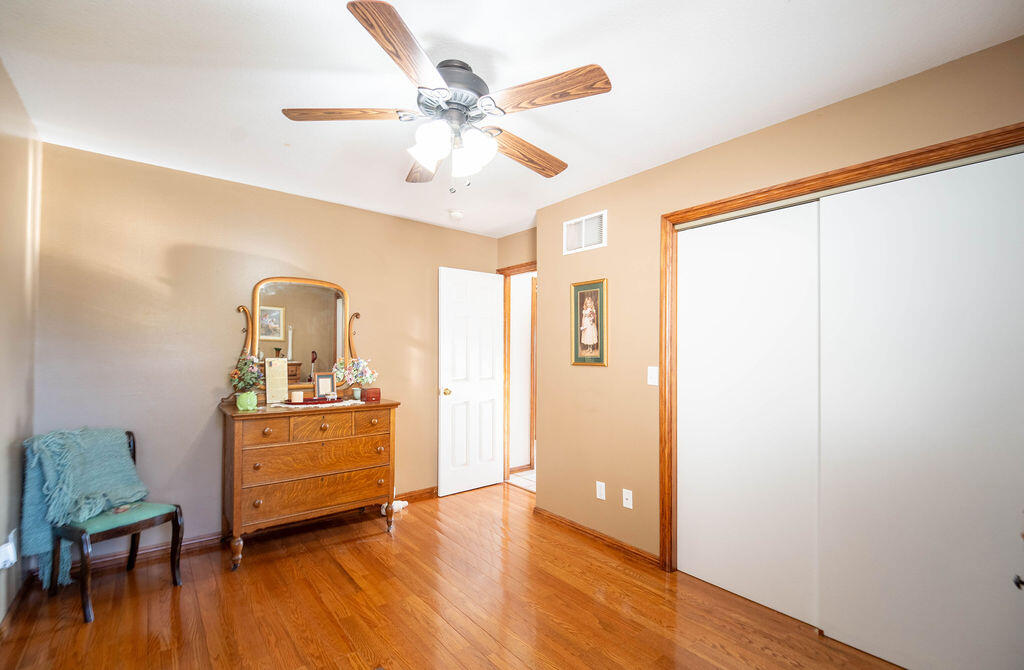 1301 Fox Ridge Lane Property Photo 27