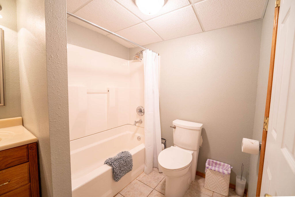 1301 Fox Ridge Lane Property Photo 31