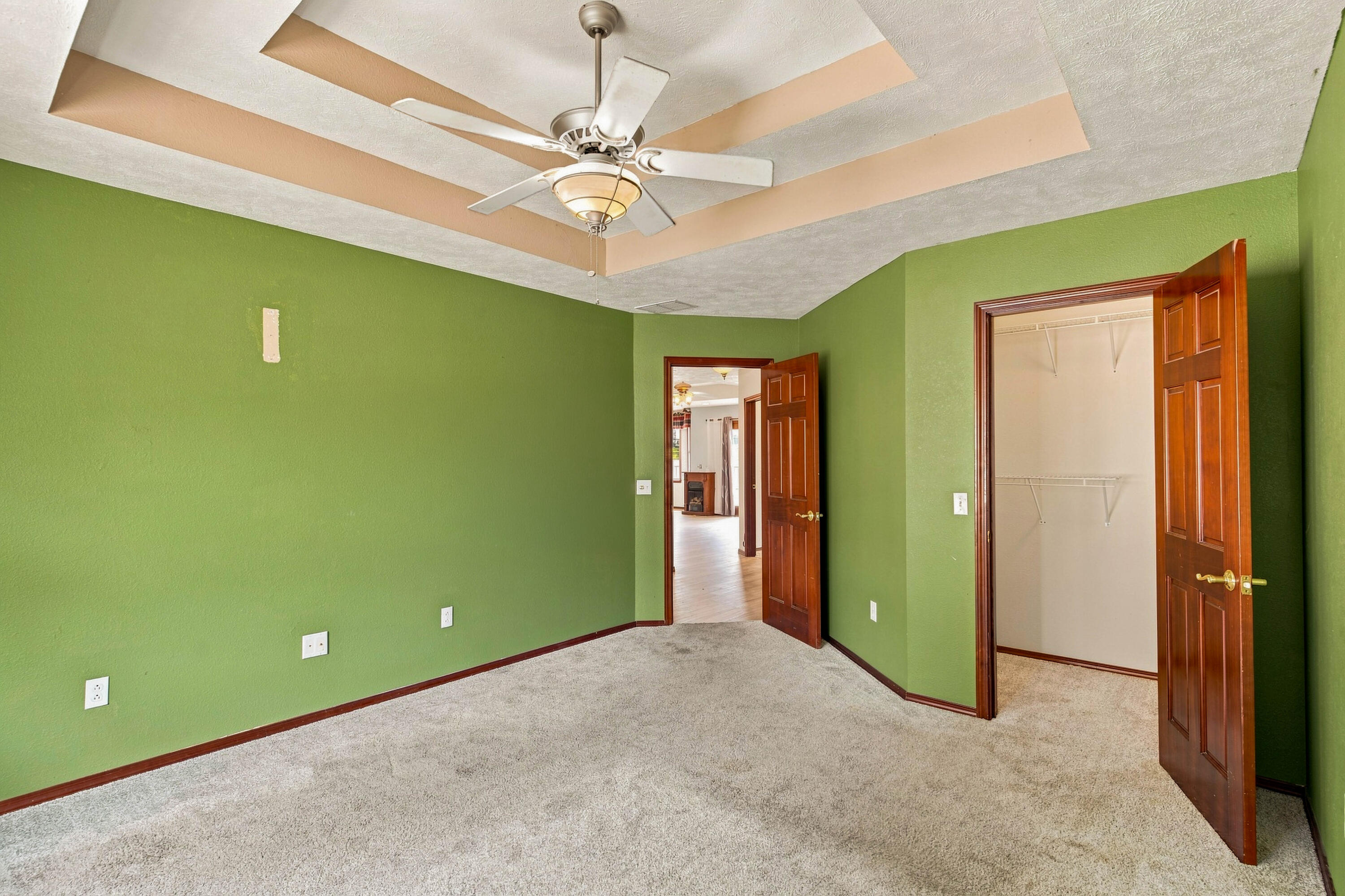 208 Miller Way Property Photo 24