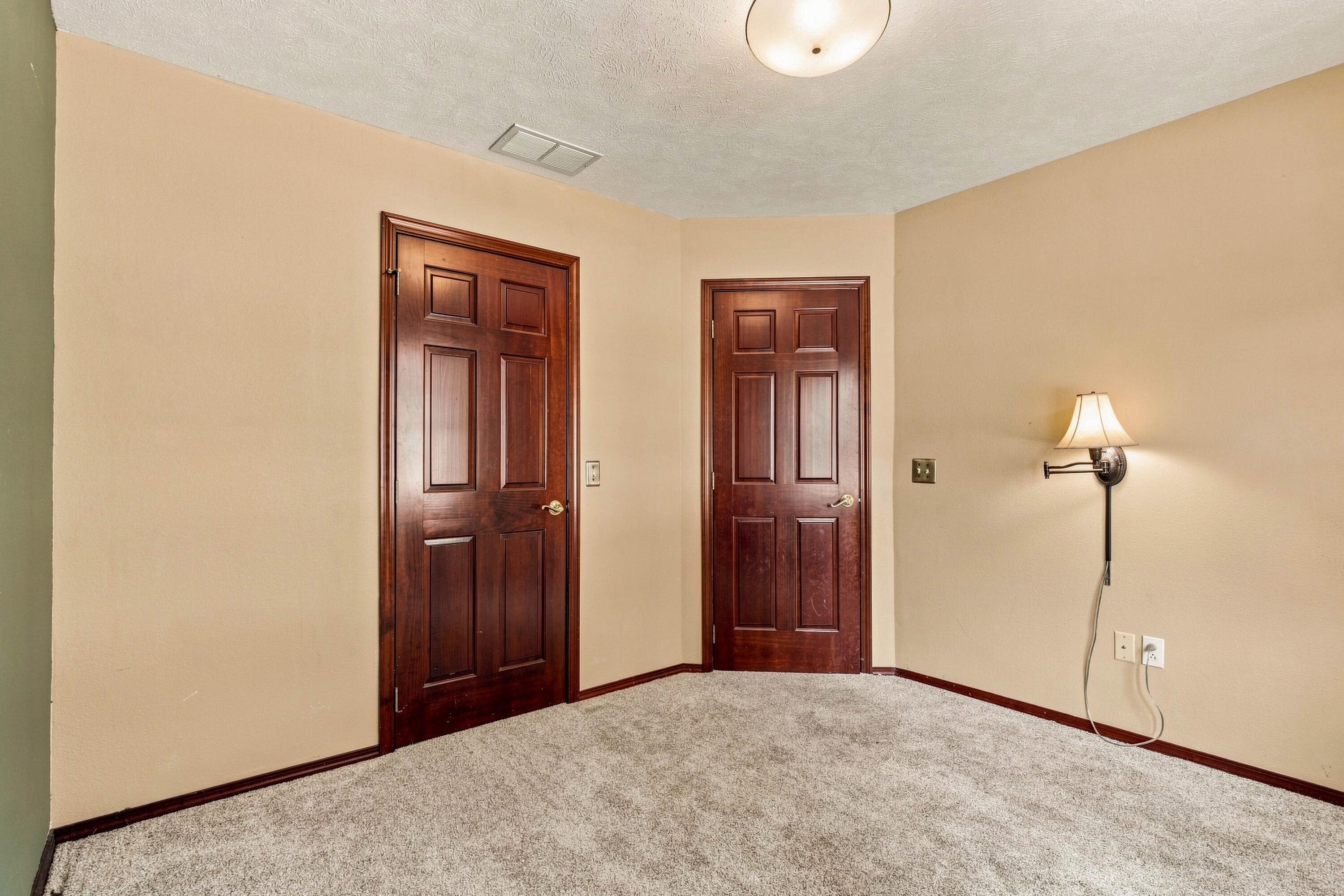 208 Miller Way Property Photo 26