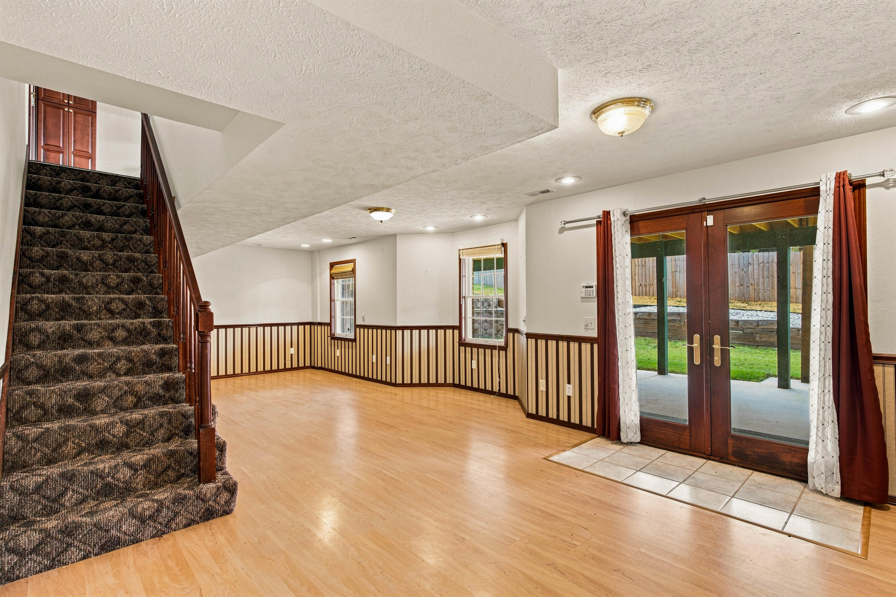 208 Miller Way Property Photo 28