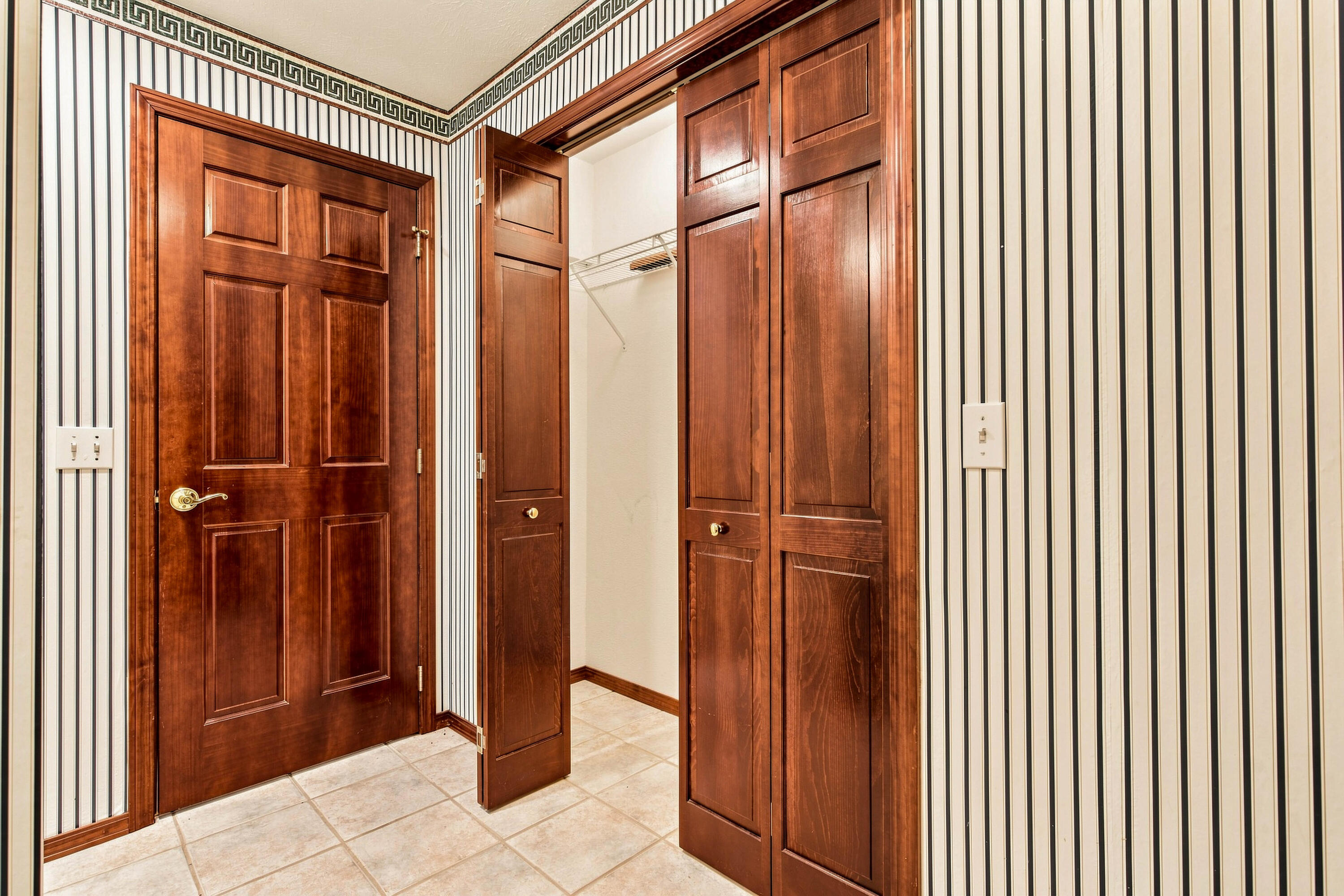 208 Miller Way Property Photo 37