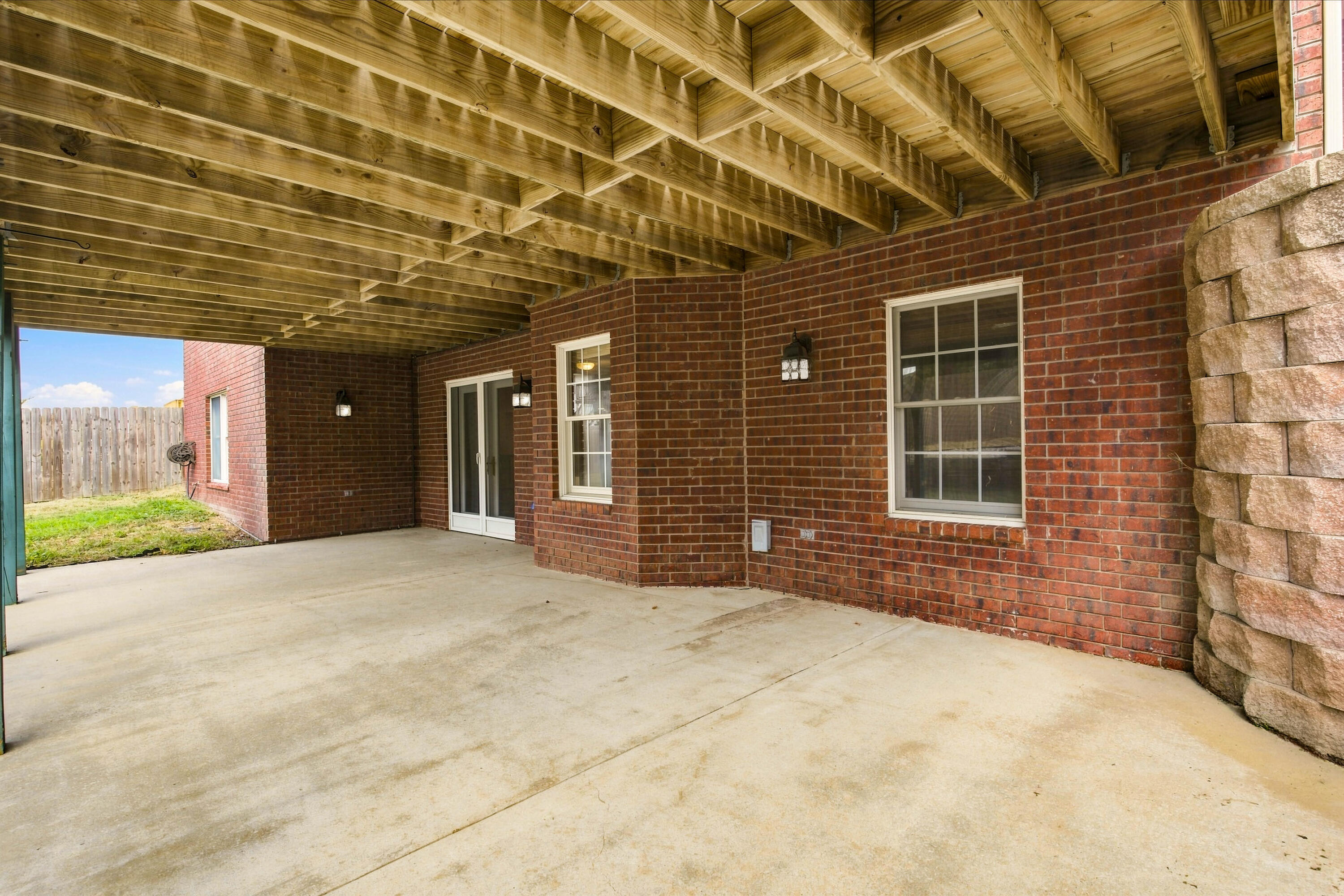 208 Miller Way Property Photo 45