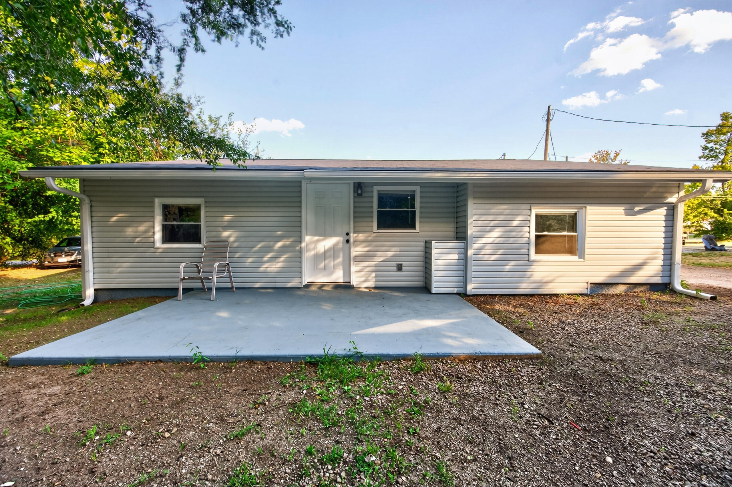645 Sarah Street Property Photo 23