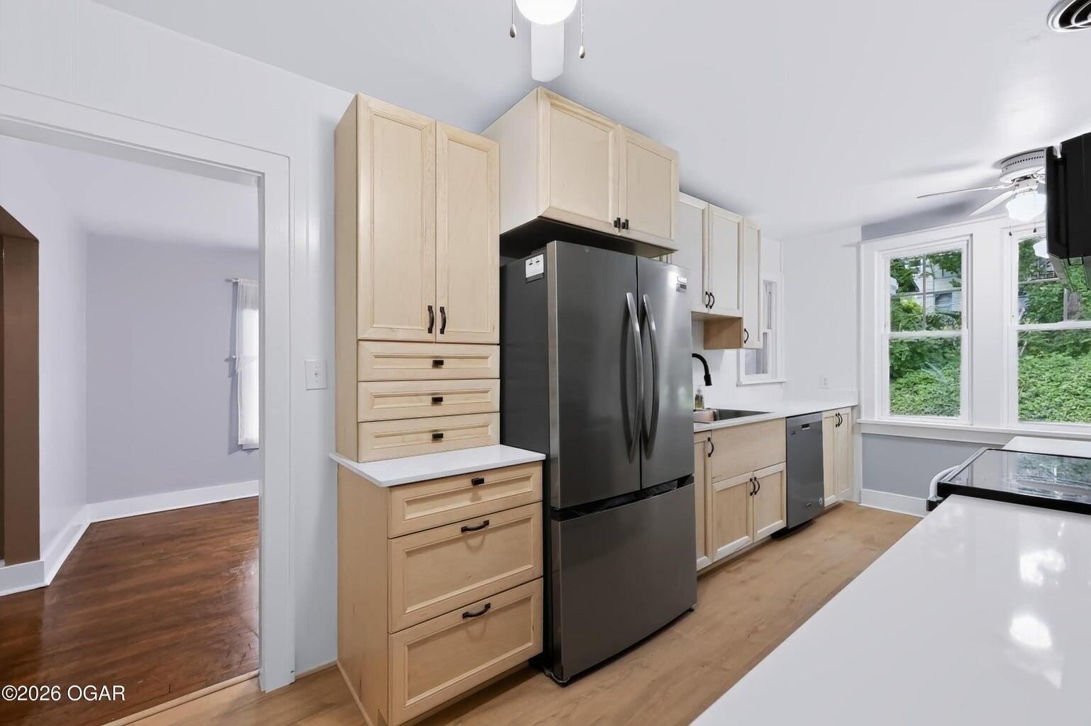 507 West Hickory Street Property Photo 14